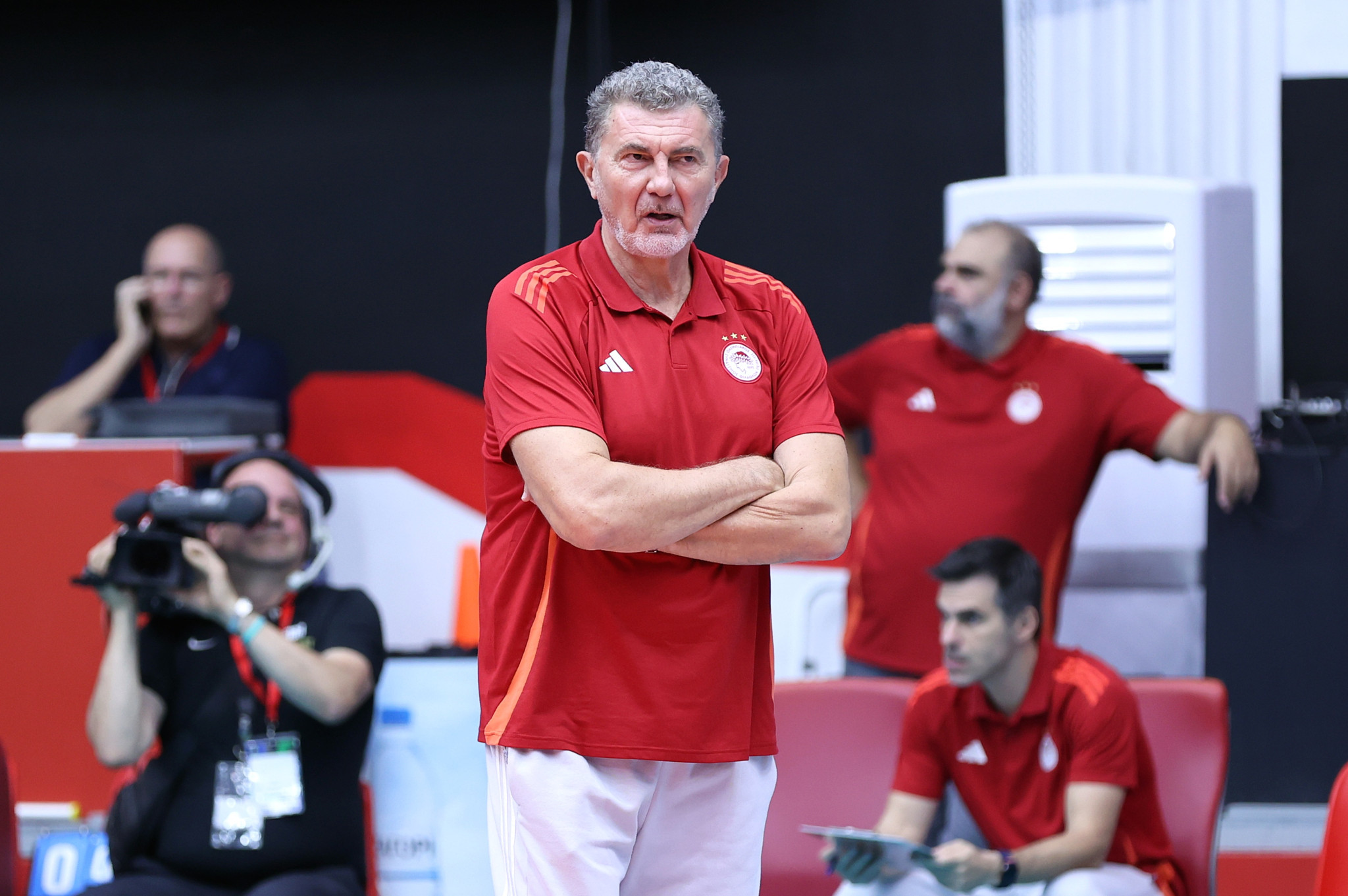 Χωρίς Γκαρντίνι στον πάγκο του ο Ολυμπιακός!