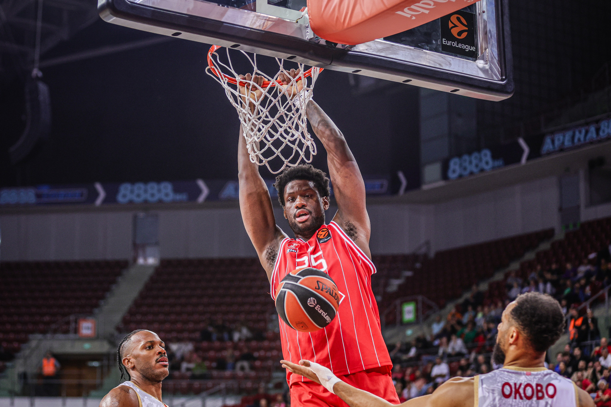 «Συναγερμός» με Οτούρου στην Χάποελ Τελ Αβίβ