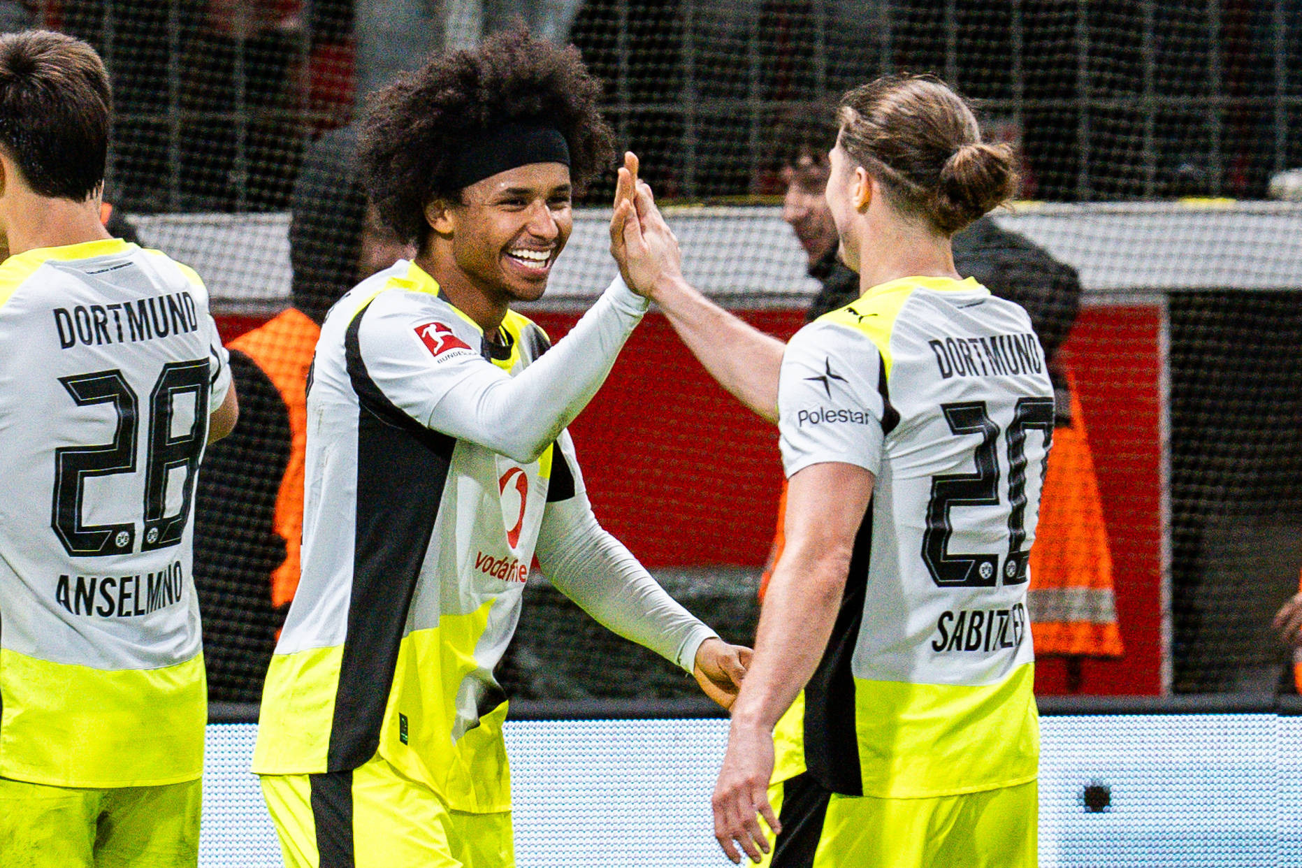 H Ντόρτμουντ πέρασε από το Λεβερκούζεν και ανέβηκε στην 3η θέση