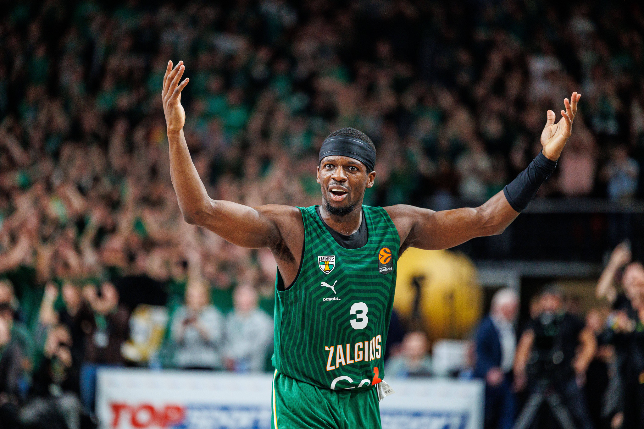 «Πρέπει να μας σέβονται περισσότερο»: Η προστασία που ζήτησε ο Φρανσίσκο από την Euroleague (video)