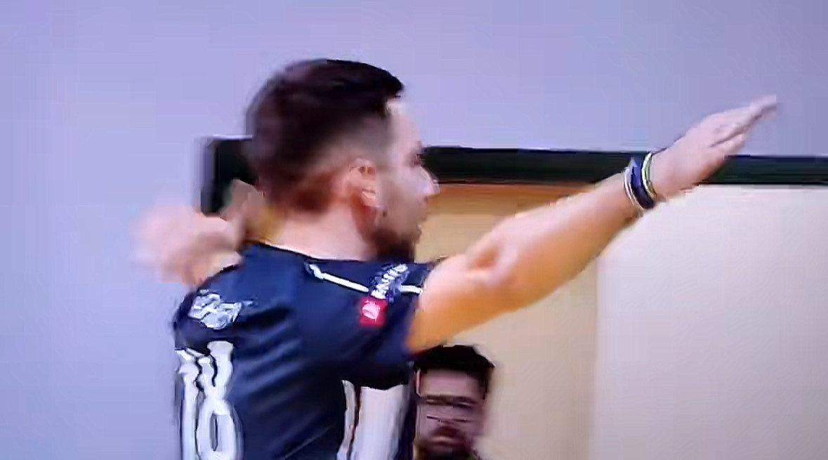 Η ΔΕΑΒ ανακοίνωσε πρόστιμο στον Βλαχόπουλο του ΟΦΗ