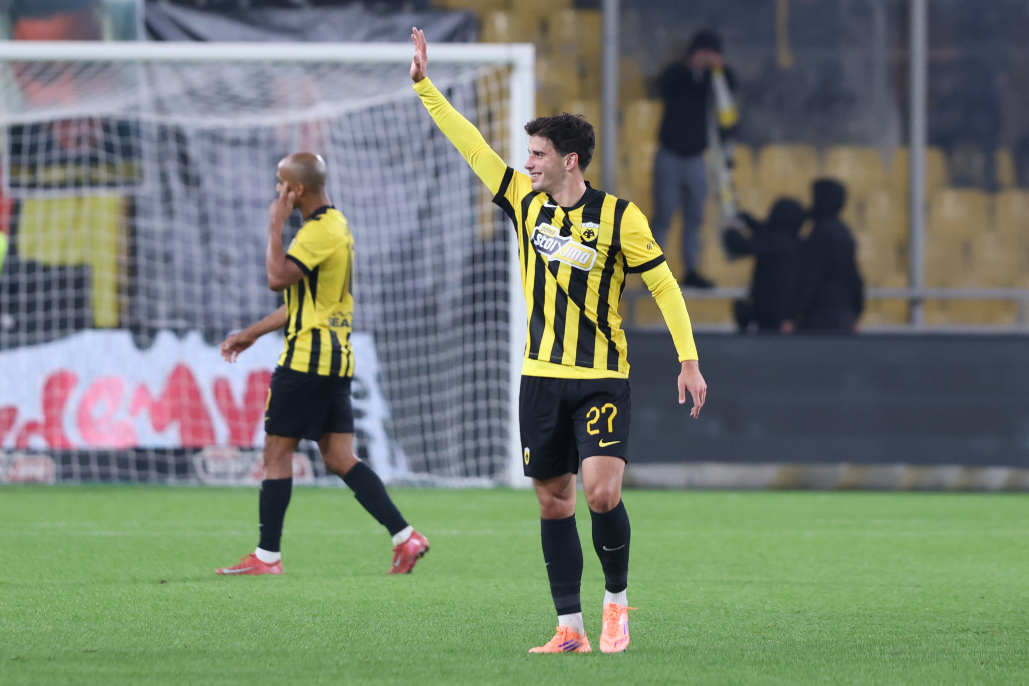 Καραργύρης: «Ανατριχιαστικό το χειροκρότημα από τον κόσμο - Μακάρι να με ξανακαλέσει ο Νίκολιτς»