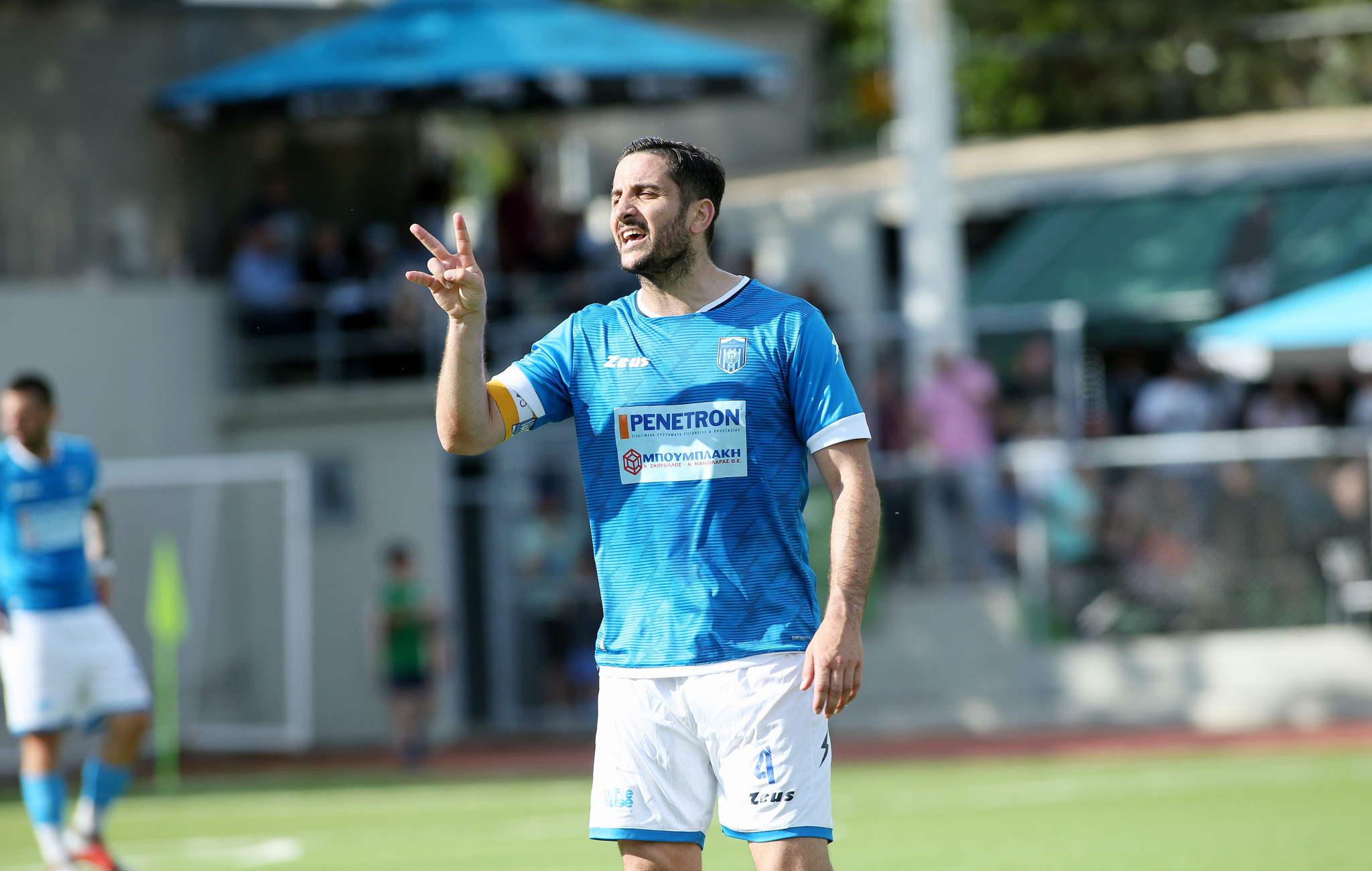 Έξαλλος ο Μανωλάς για το γήπεδο του Πανναξιακού: «Δεν έχουμε φώτα για προπόνηση - Κανένας δεν ενδιαφέρεται» (video)