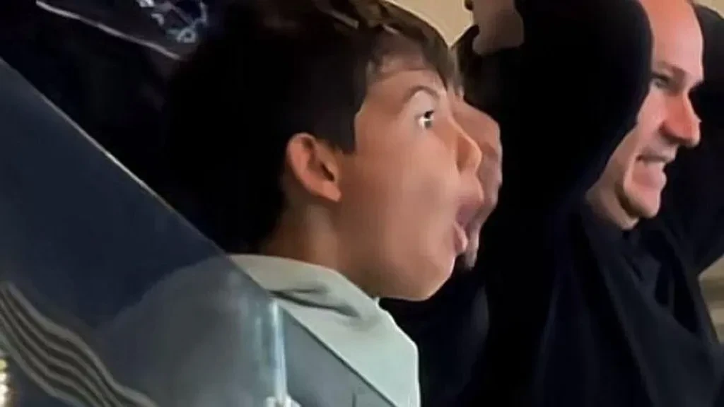 Ο γιος του Ρονάλντο έμεινε άφωνος με το απίθανο «ψαλιδάκι» του πατέρα του (video)