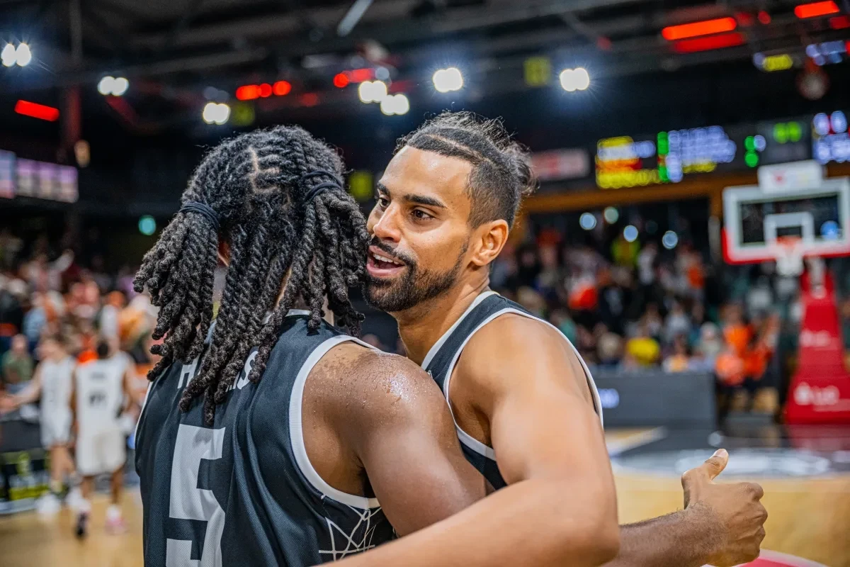 Επαφές της ΑΕΚ με τον Τζιαν Κλαβέλ