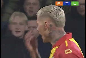 Έξαλλοι στην Ολλανδία με την χειρονομία παίκτη της Γκόου Αχέντ Ίγκλς - «Αυτό είναι μπούλινγκ» (video)