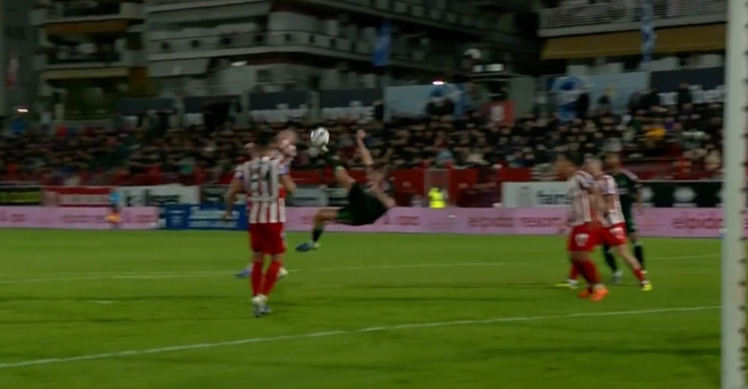 Αδιανόητη γκολάρα του Γεντβάι με ανάποδο «ψαλιδάκι» (video)