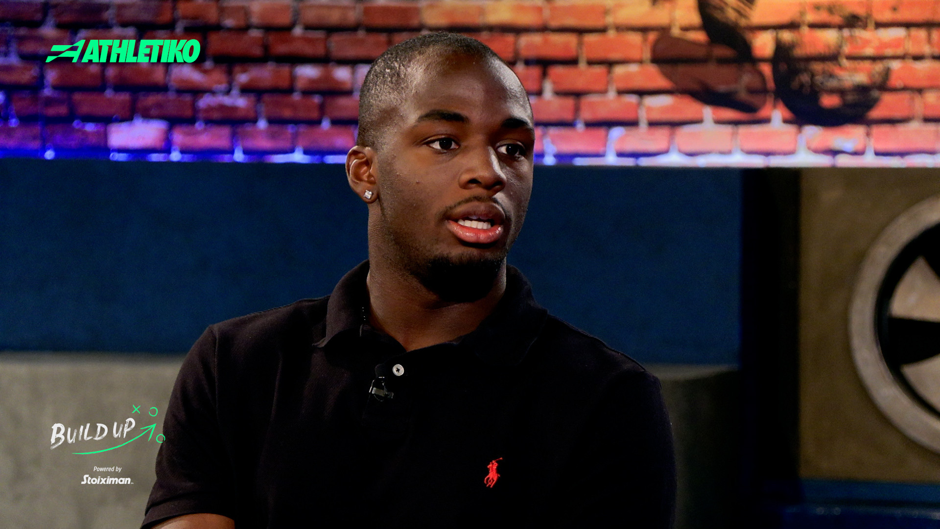 Build Up: Η συγκλονιστική εξομολόγηση του Τεττέη για τον ρατσισμό - «Στο λεωφορείο καθόμουν δίπλα σε κάποιον και εκείνος σηκωνόταν να φύγει»