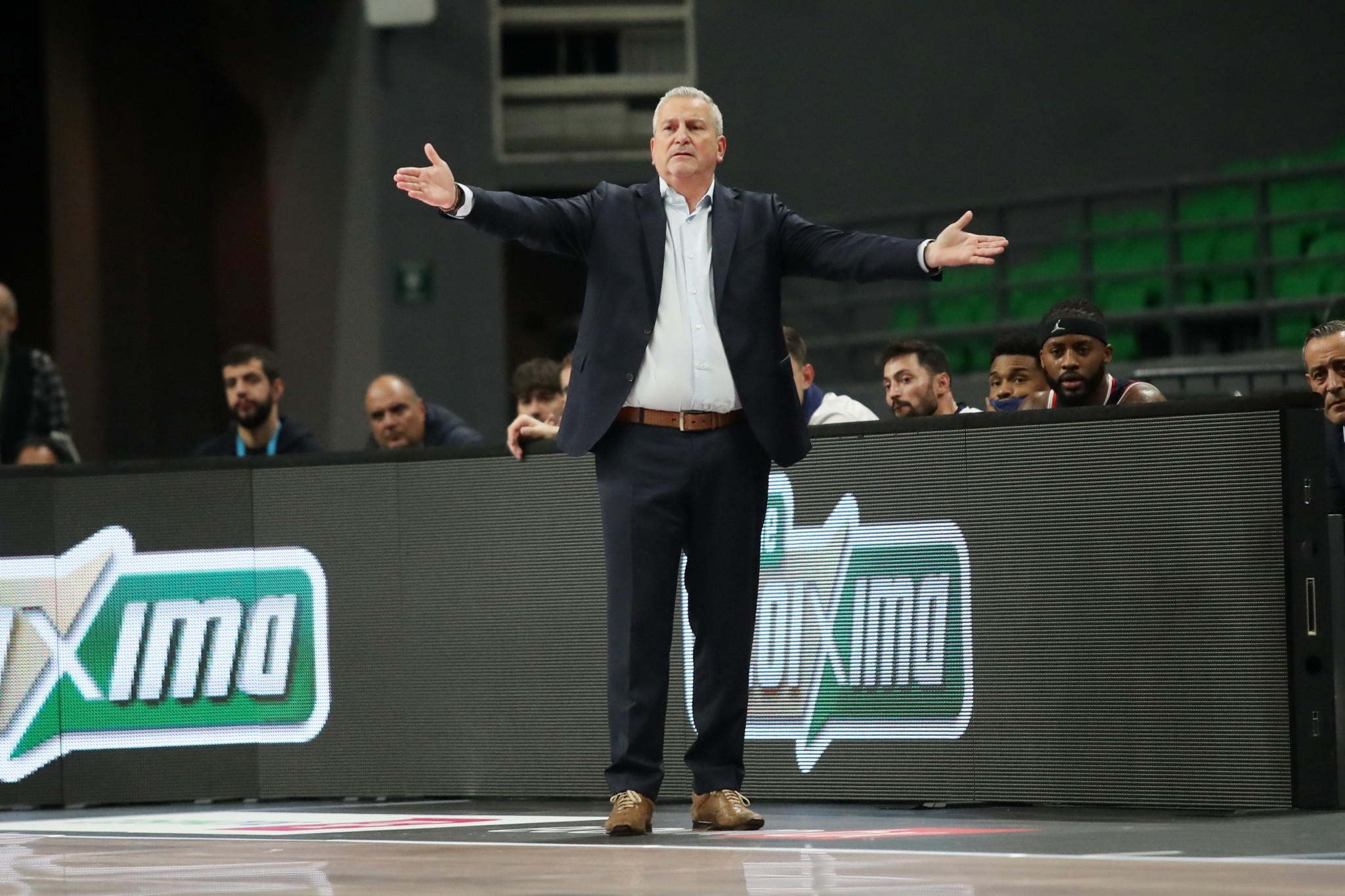 Ξεκάθαρος ο Ζούρος μετά τον διασυρμό του Πανιωνίου στο T-Center: «Ήταν η απόλυτη ξεφτίλα»