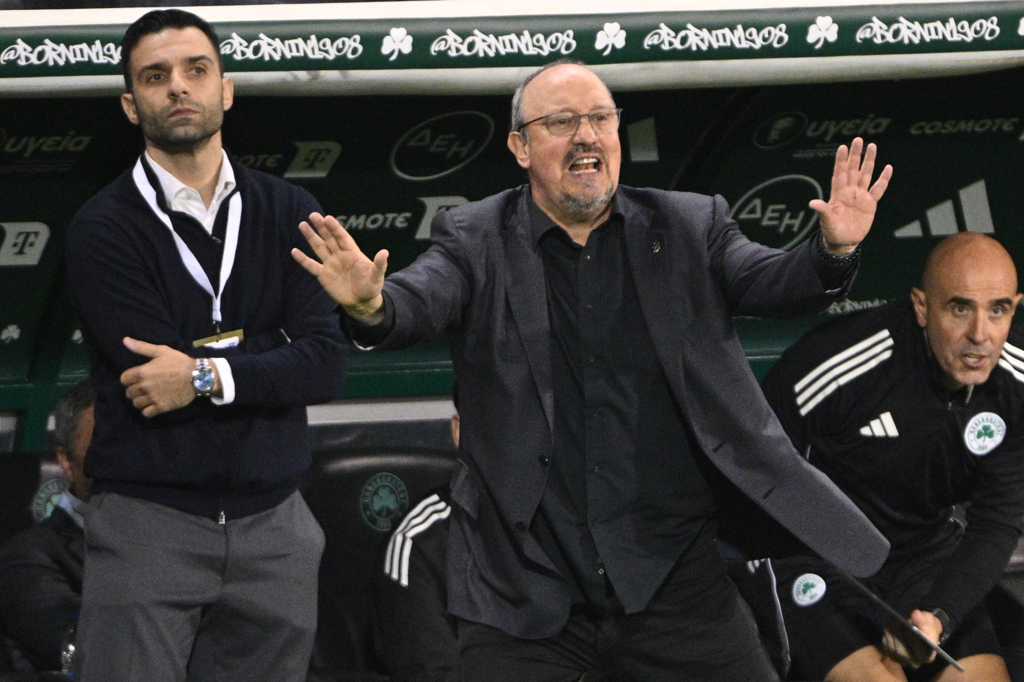 Γουλής στο «BACK2ΜΠΑΚ»: «Η αποχώρηση του Τζαβέλλα, ο νέος ρόλος του Ζέκα και οι σκέψεις του Μπενίτεθ ενόψει Πλζεν» (video)