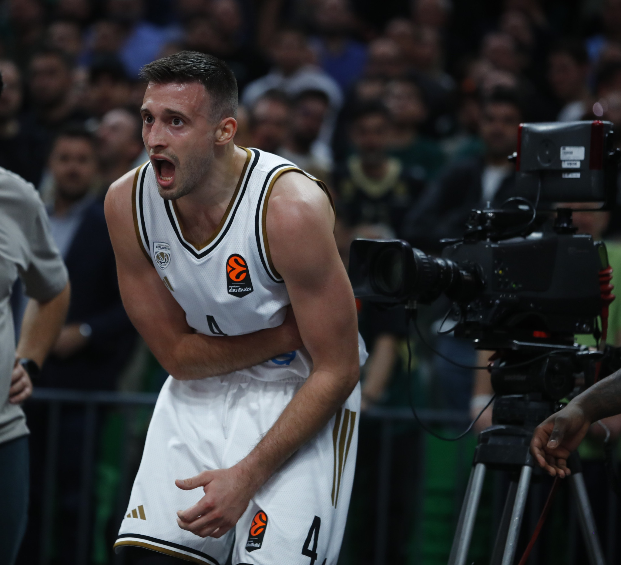 Ο Αβράμοβιτς δεν άντεξε ούτε για έναν μήνα - Θα ξαναπατήσει παρκέ για την Dubai BC το 2026