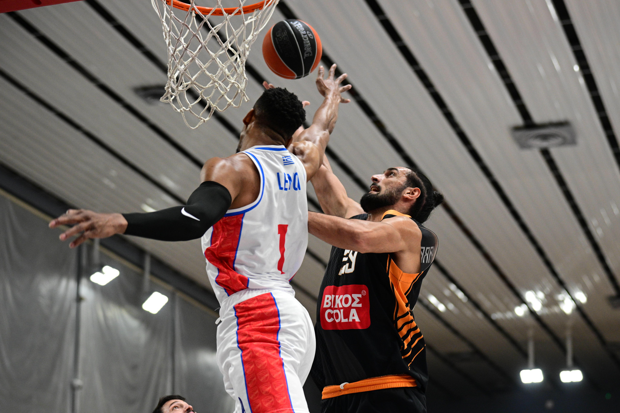 Ο Πανιώνιος έχασε την... μάχη επιβίωσης από τον Προμηθέα στη Γλυφάδα και «βυθίστηκε» ακόμη περισσότερο