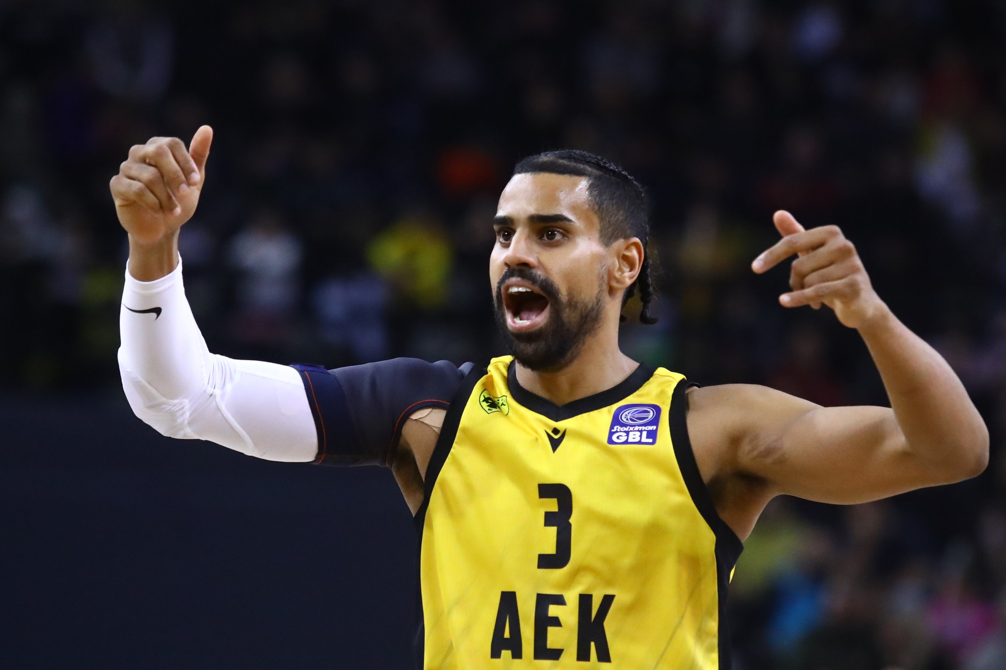 Προβληματισμός με Κλαβέλ, στην ΑΕΚ, ορατό ενδεχομένο αλλαγής