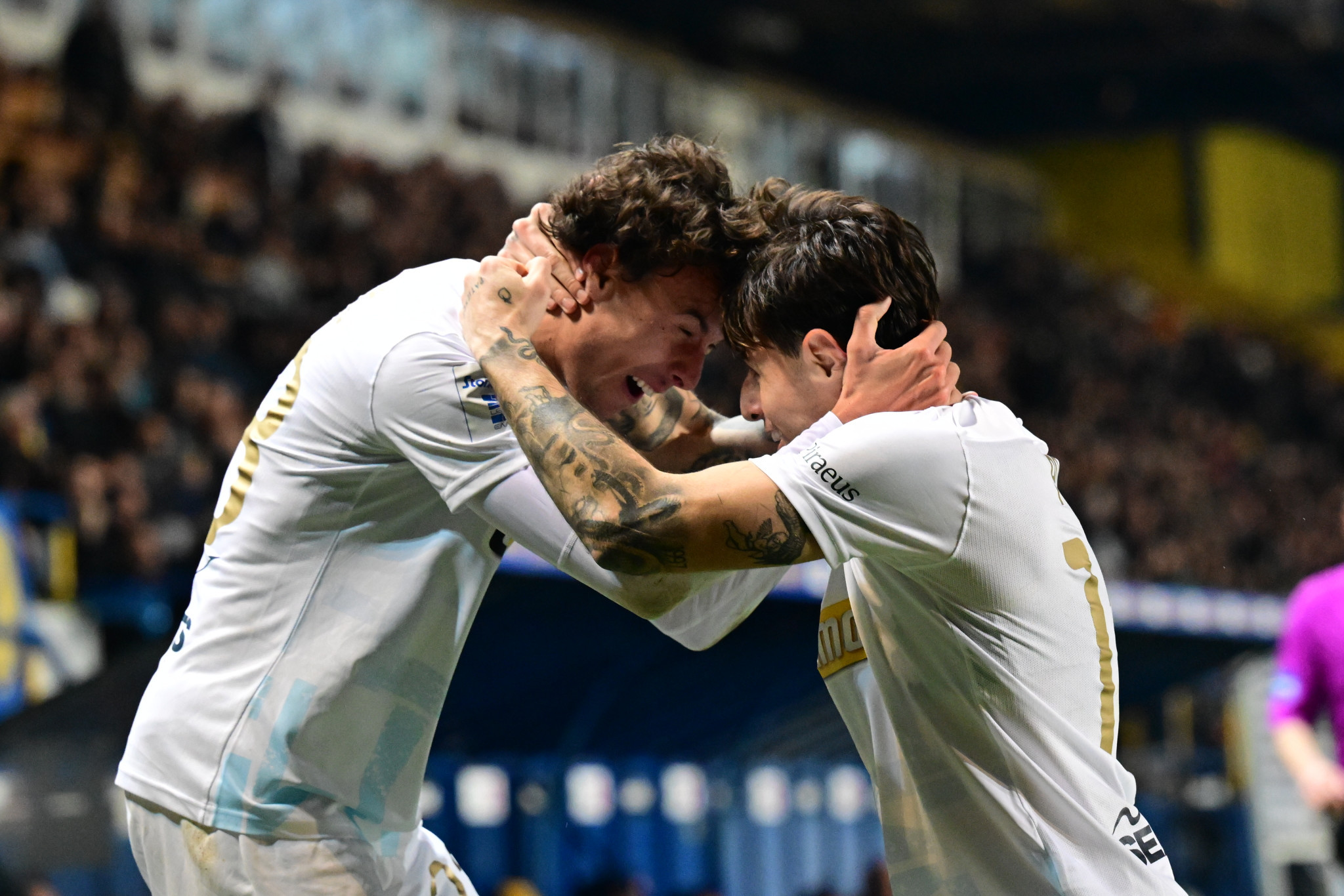 ΑΕΚ να 'χα χίλια μάτια!