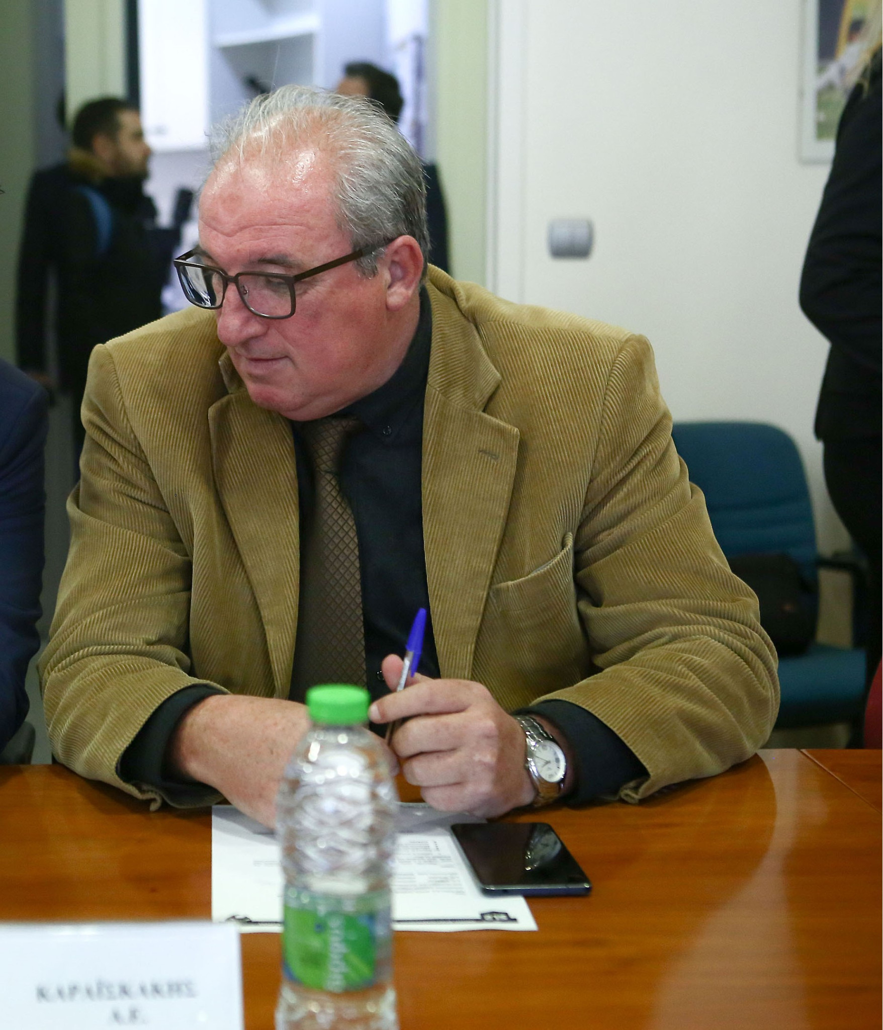 Σοκ από δήλωση προέδρου ιστορικής ομάδας: «Το ποδόσφαιρο δεν είναι για κοριτσάκια»!