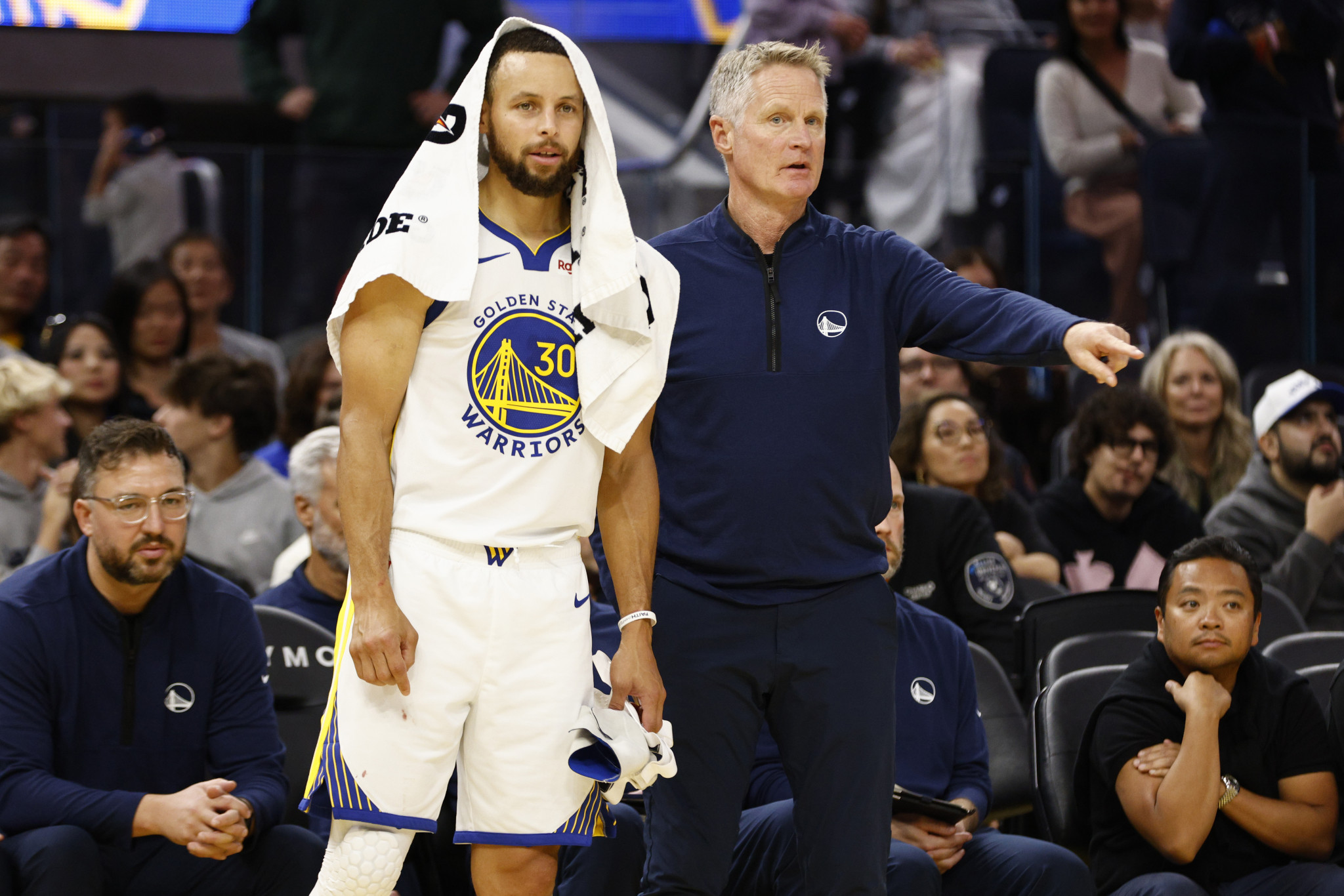 Πόσα χρήματα παίρνει ο πιο ακριβοπληρωμένος προπονητής του NBA;