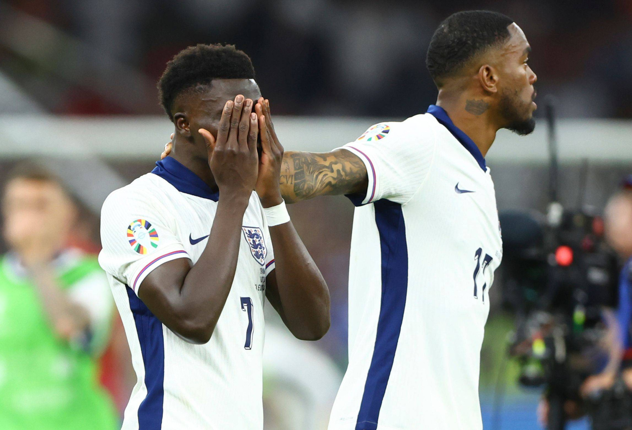 Πρώην σταρ της Premier League συνελήφθη σε μπαρ μετά από άγριο καυγά (video)