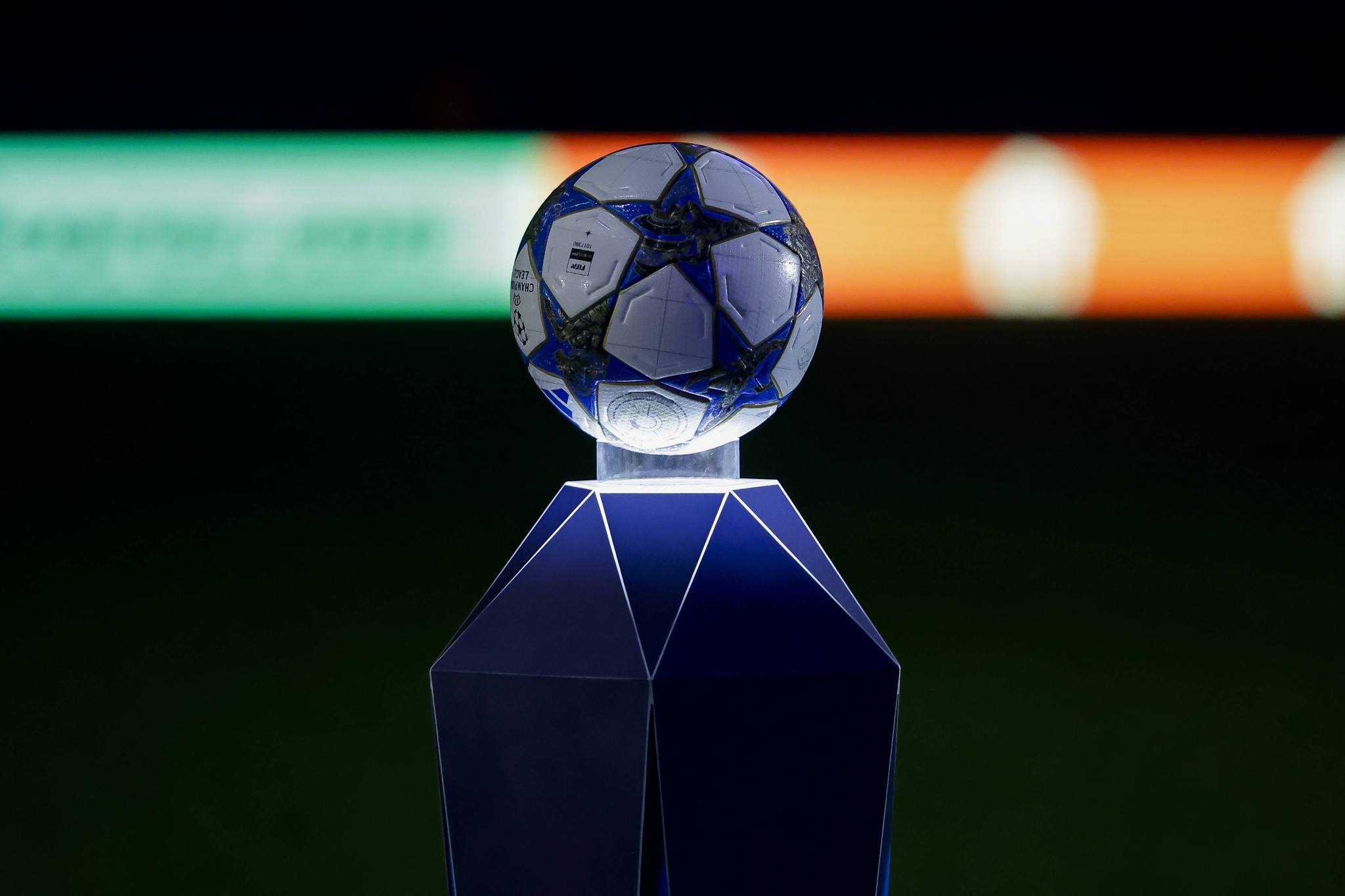 Επική γκάφα στο Βιγιαρεάλ-Κοπεγχάγη για το Champions League - Έπαιξαν... λάθος ύμνο (video)