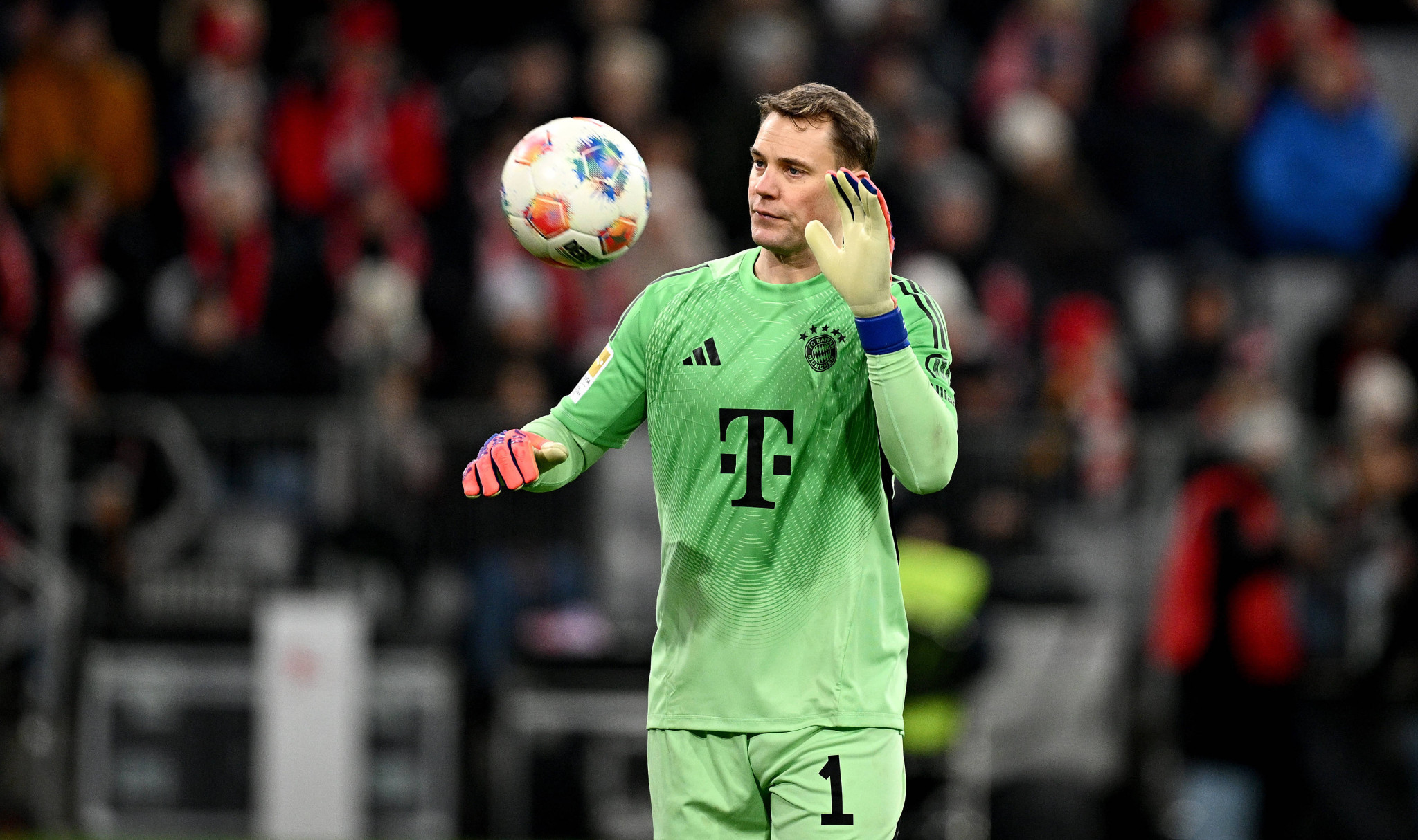 Πλήγμα για την Μπάγερν Μονάχου: Νοκ άουτ ο Νόιερ