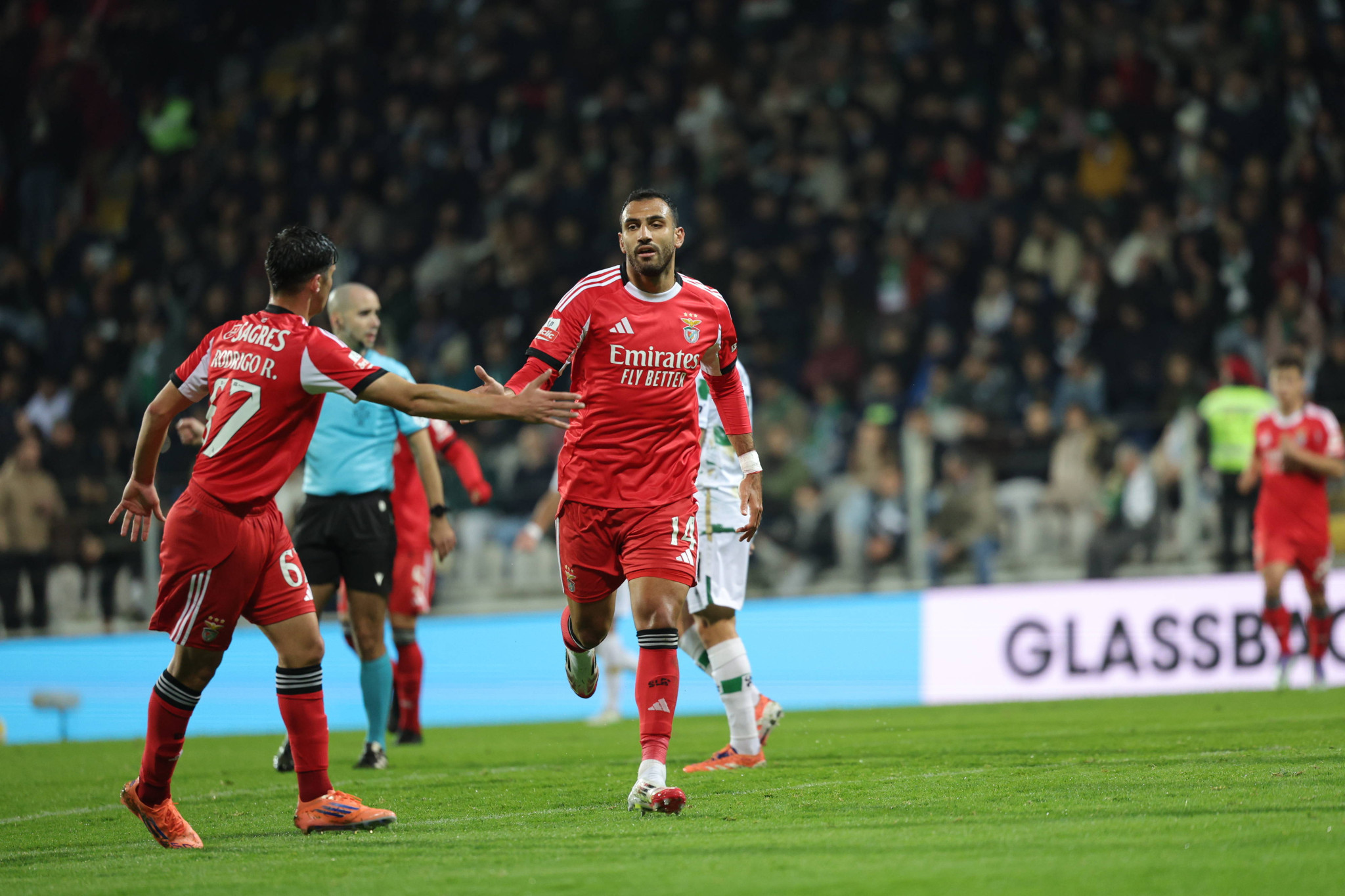 Στην δεκάδα με τους κορυφαίους σκόρερ στην Ευρώπη Παυλίδης και Ελ Κααμπί - Κέιν και Χάαλαντ στην πρώτη θέση