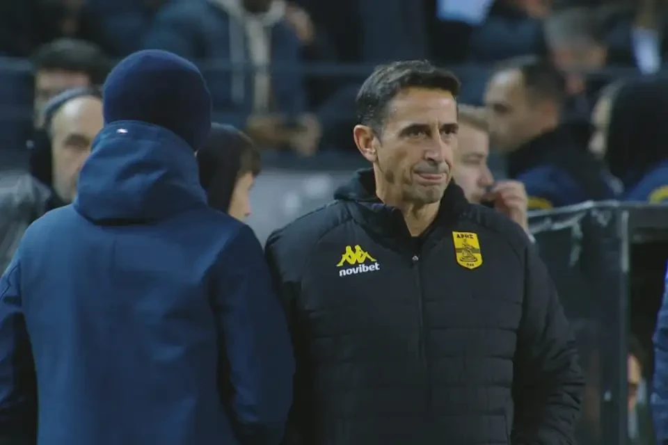 Ο Χιμένεθ δεν έδωσε το χέρι του στον Λουτσέσκου! (video)