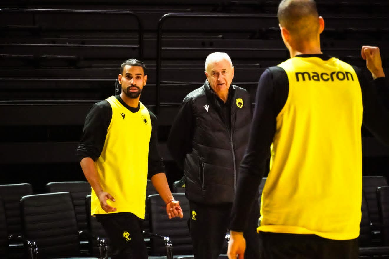 Με Κλαβέλ και Κατσίβελη η προπόνηση της ΑΕΚ ενόψει Λεβίτσε