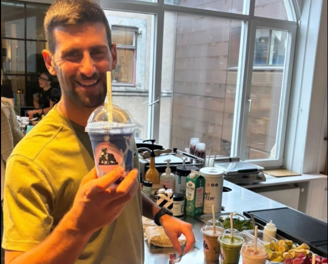 O Tζόκοβιτς… τρελάθηκε τελείως - Σηκώθηκε αξημέρωτα για τρέξιμο, μετά έριξε και μια βουτιά στα παγωμένα νερά (video)