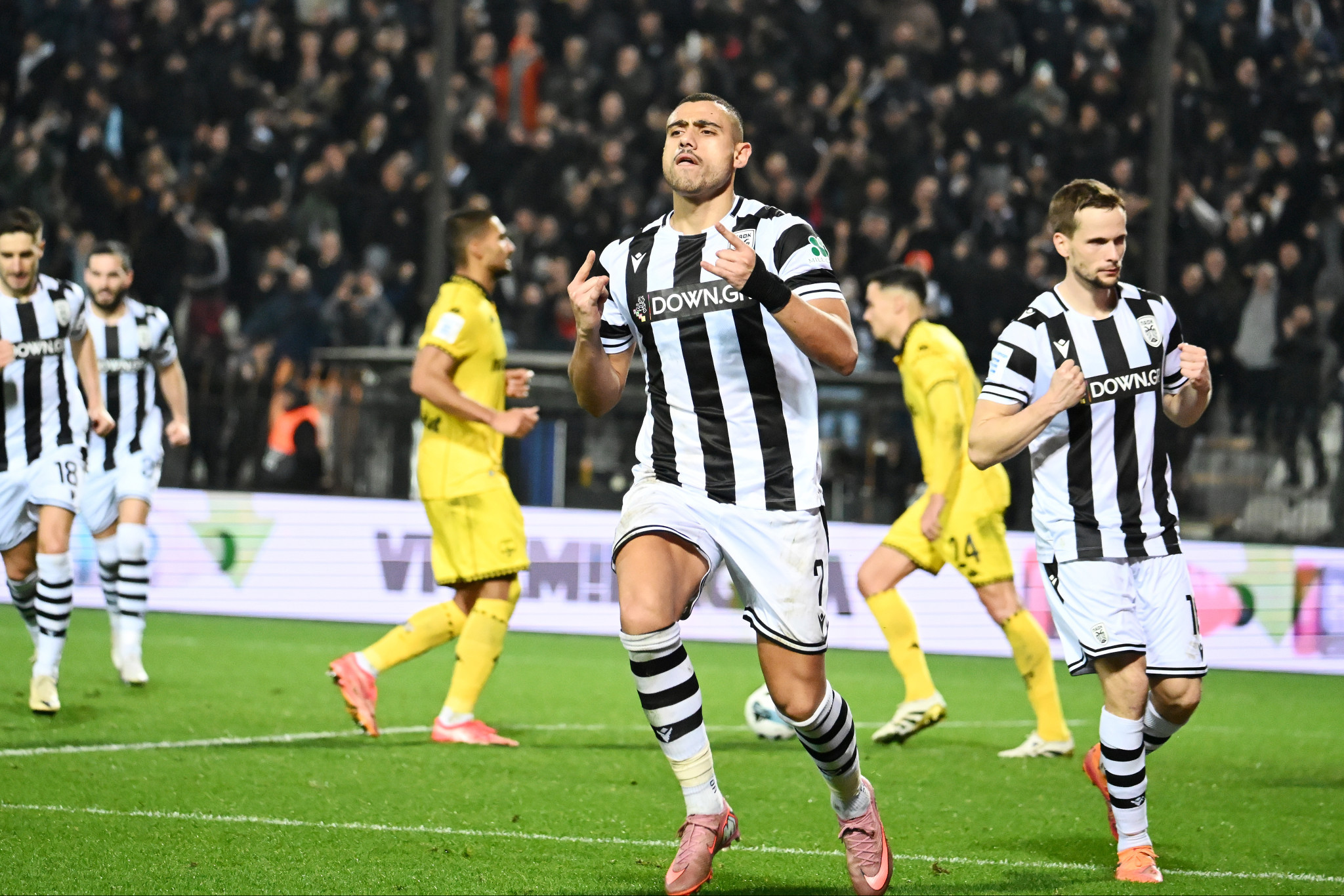 Κυρίαρχος ΠΑΟΚ, πήρε το ντέρμπι με τον Άρη με πρωταγωνιστή τον Γιακουμάκη