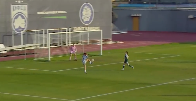 Τρομερό γκολ της 17χρονης Αργυρίου του ΠΑΟΚ στο ντέρμπι με τον Παναθηναϊκό (video)