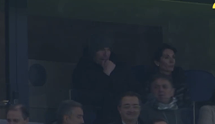 Ο Ζιντάν... καμουφλαρισμένος στο «Μπερναμπέου», είδε το Ρεάλ - Μάντσεστερ Σίτι