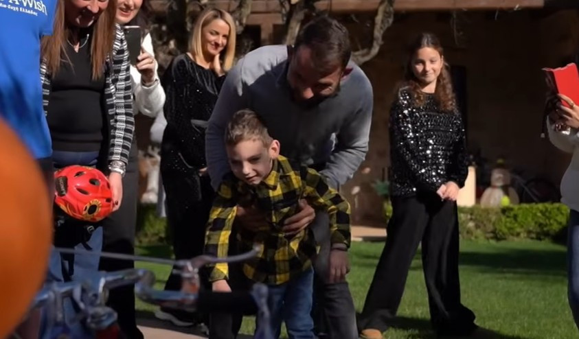 Η συγκινητική ευχή του 5χρονου Παναγιώτη στο Make-A-Wish που πραγματοποίησε το United with Athletiko