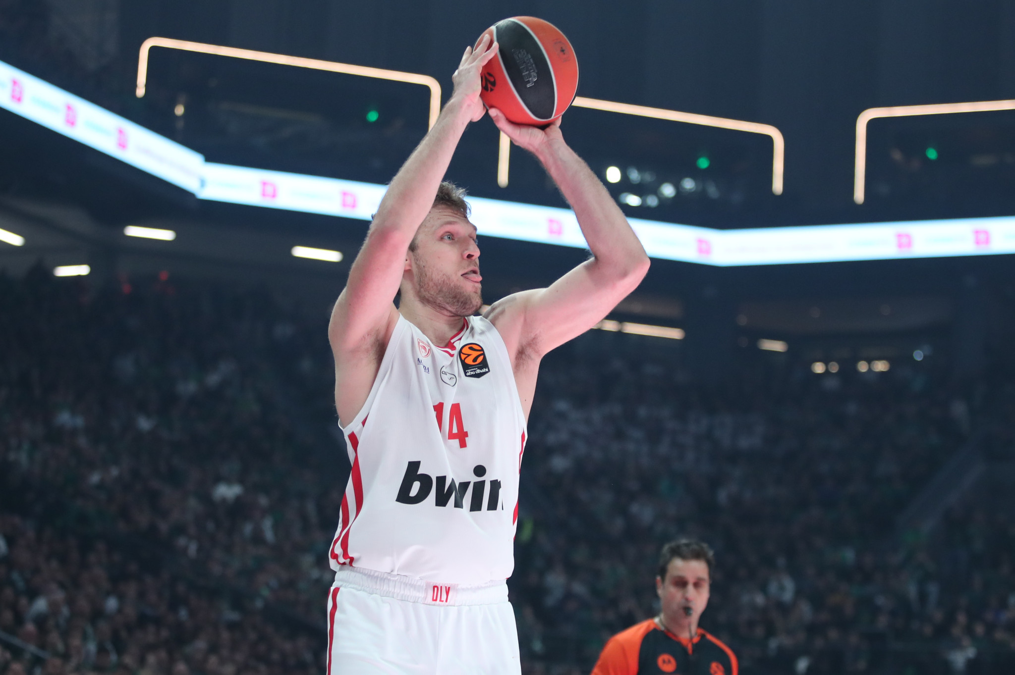 Αταμάν: «Συγχαρητήρια στον Βεζένκοφ, εμείς παίζαμε χωρίς πάουερ φόργουορντ!»