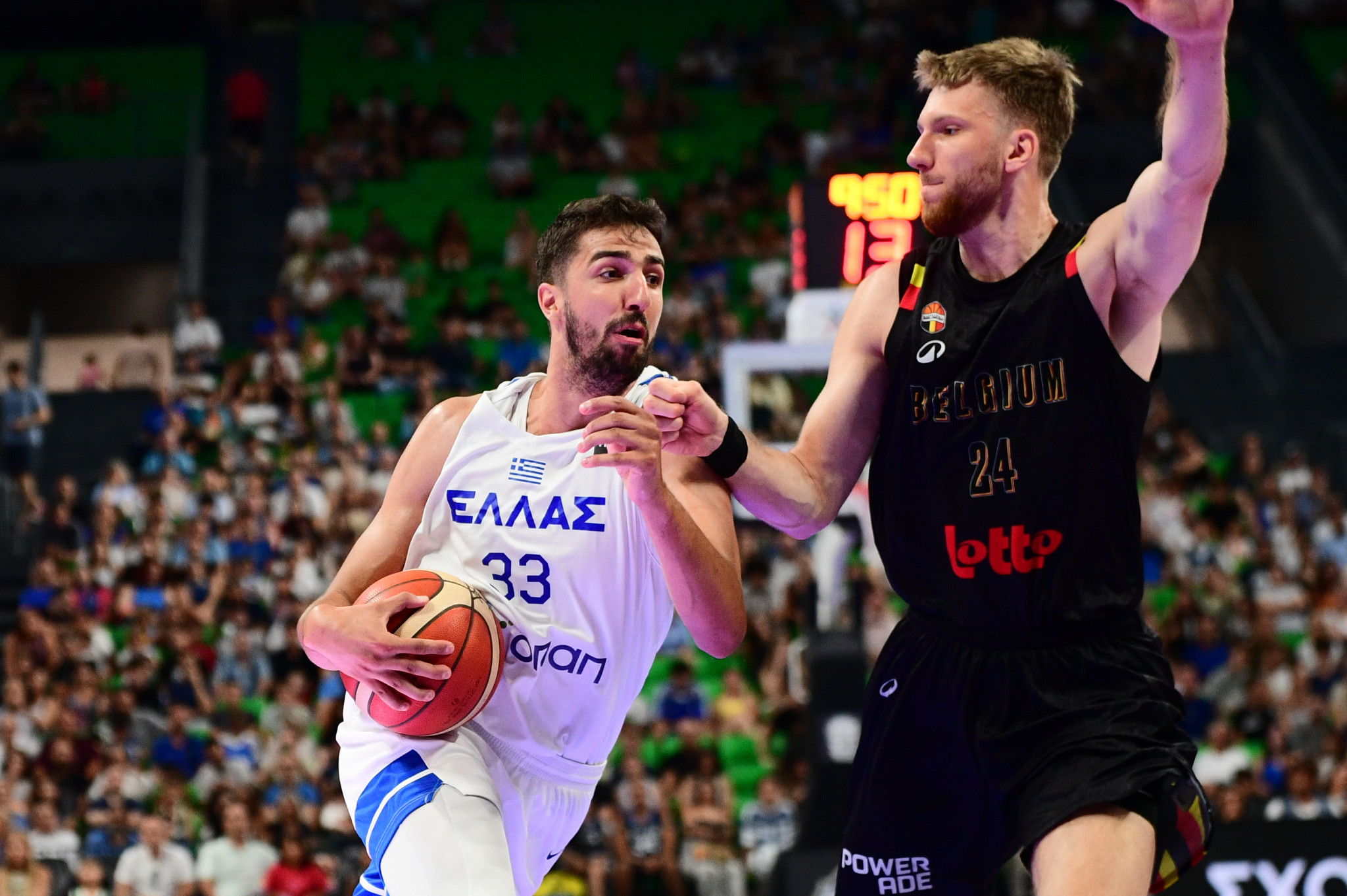 Οριστικό: Ο Νίκος Χουγκάζ παίκτης του ΠΑΟΚ για τα επόμενα 2,5 χρόνια