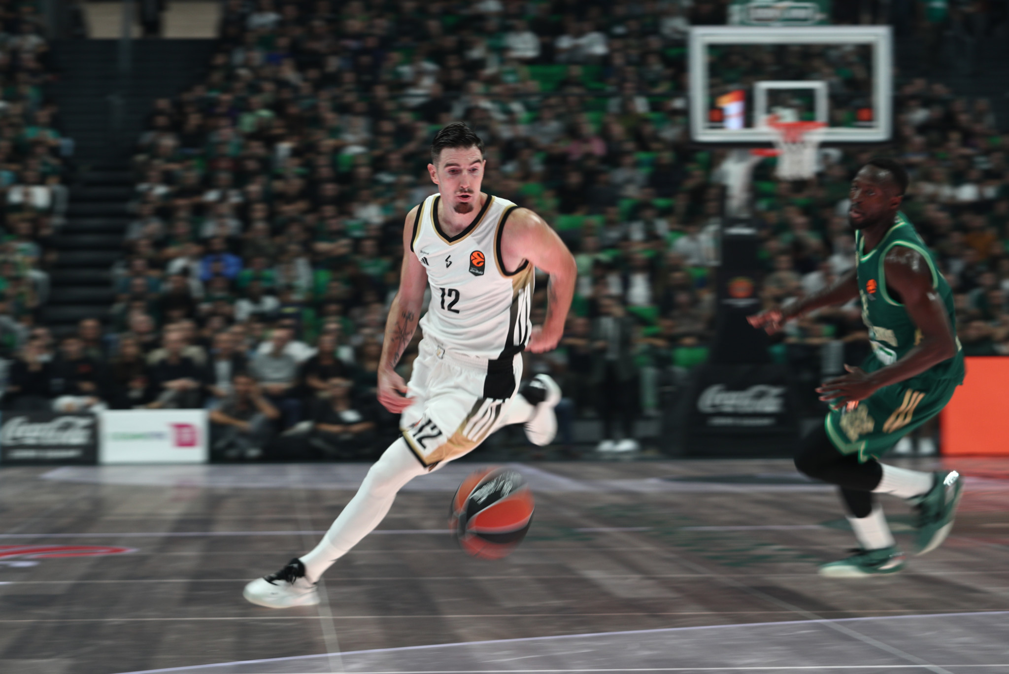 Η Φενέρμπαχτσε συμφώνησε με τον Ντε Κολό κι ολοκληρώνει άμεσα τη μεταγραφή