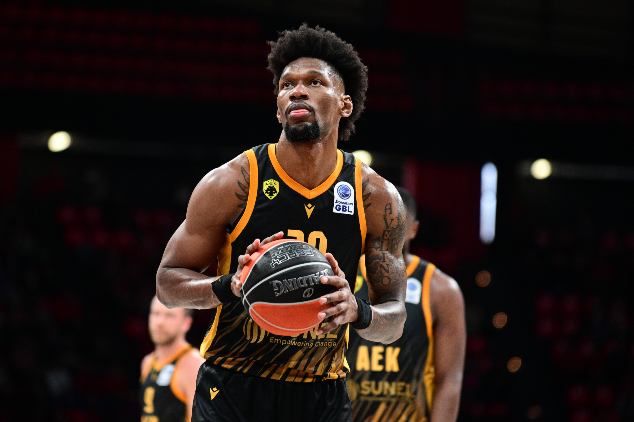 Η μοναδική ομάδα Euroleague που έχει εκδηλώσει σοβαρό ενδιαφέρον για Σίλβα, η ΑΕΚ και το ξεκαθάρισμα