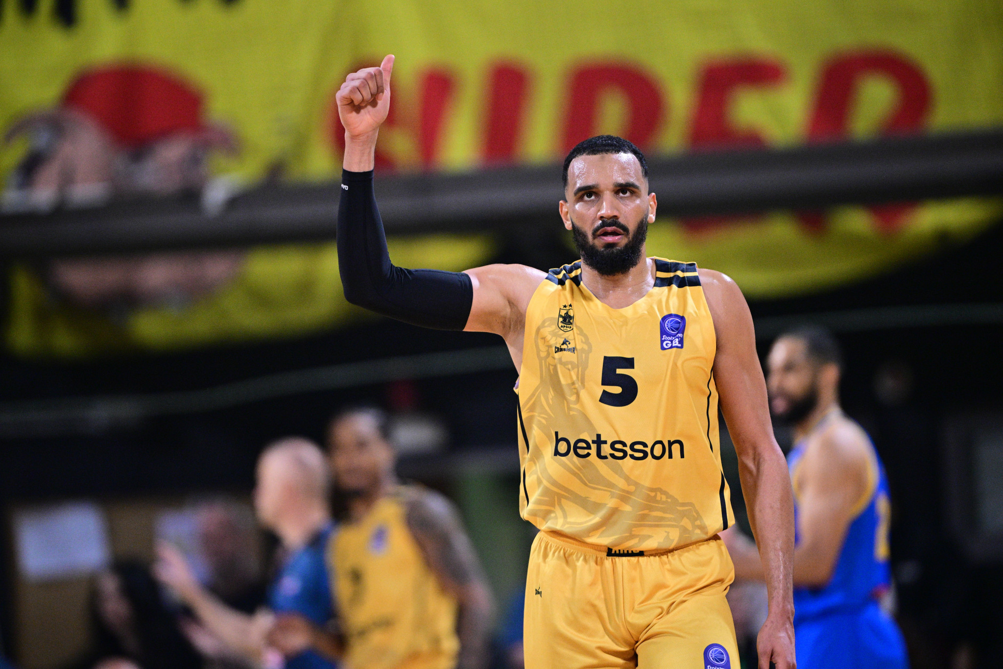 Ο Άρης άντεξε την αντεπίθεση του Περιστερίου και πήρε στην παράταση τη ματσάρα στο Παλέ