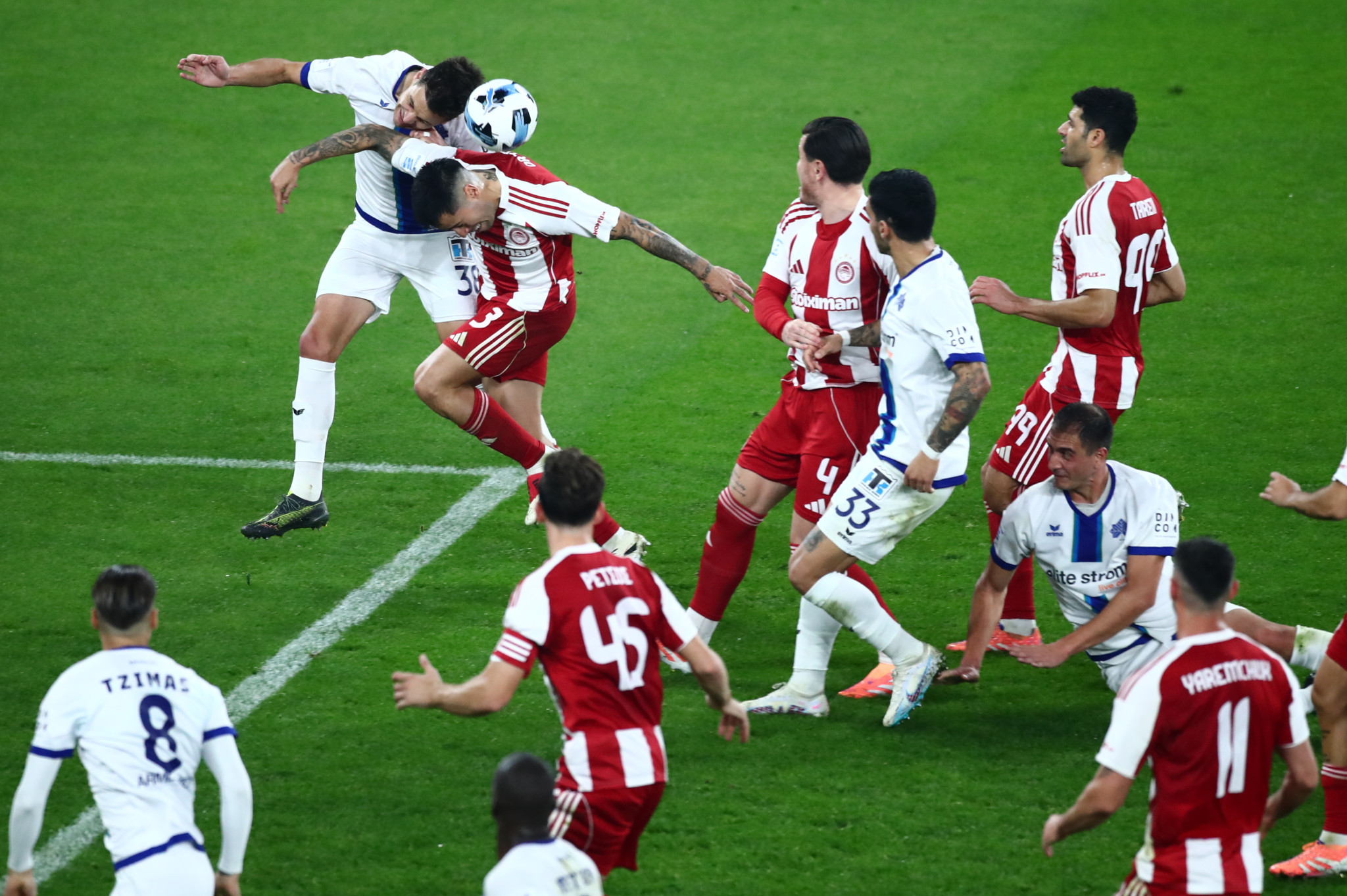 Μπλεγμένος και... άχρωμος ο Ολυμπιακός έχασε βαθμούς από την Κηφισιά στο «Καραϊσκάκης»