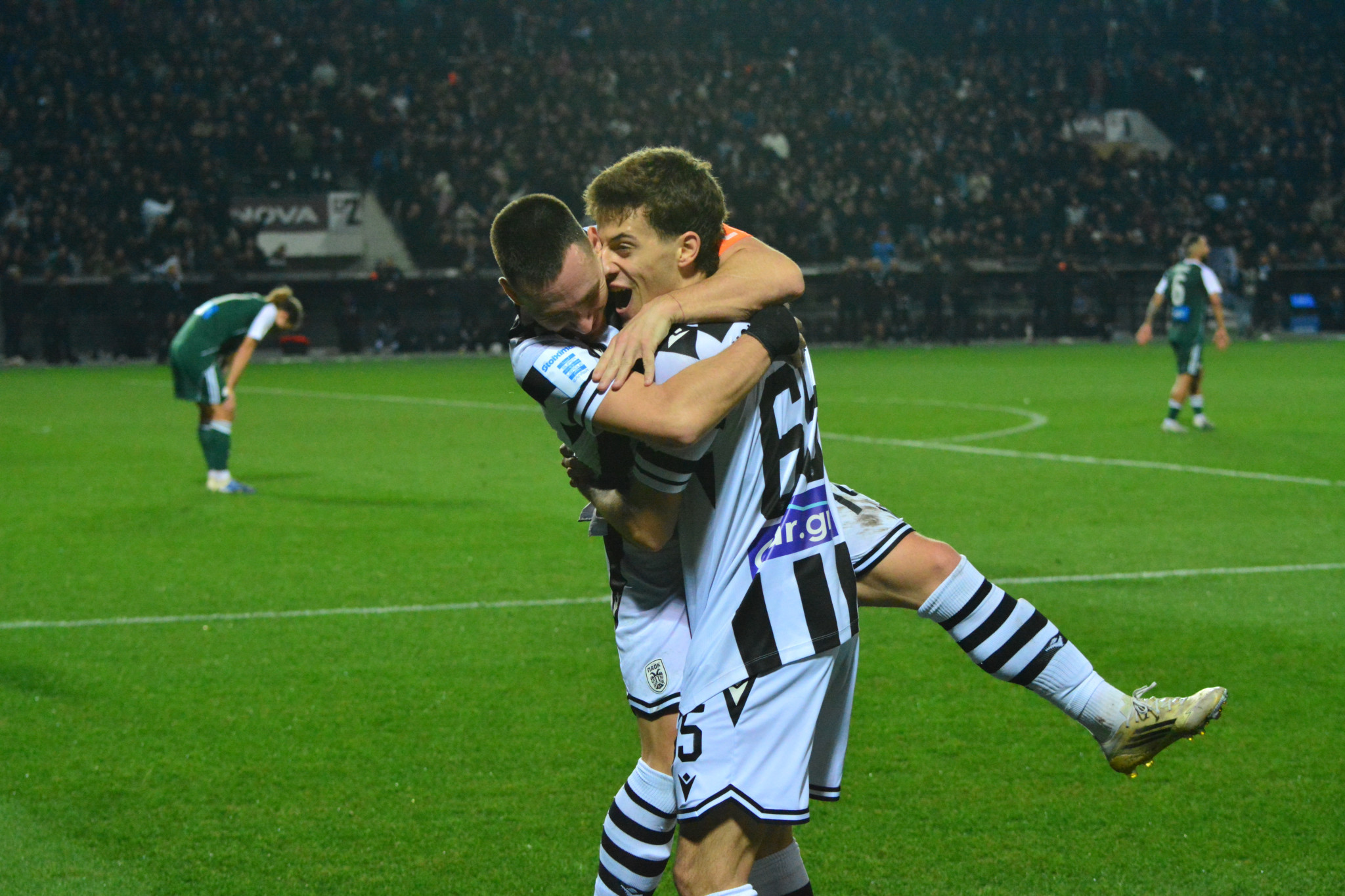 Κυρίαρχος ΠΑΟΚ, έκανε μια... χαψιά τον Παναθηναϊκό και θα κάνει γιορτές κοντά στη κορυφή!