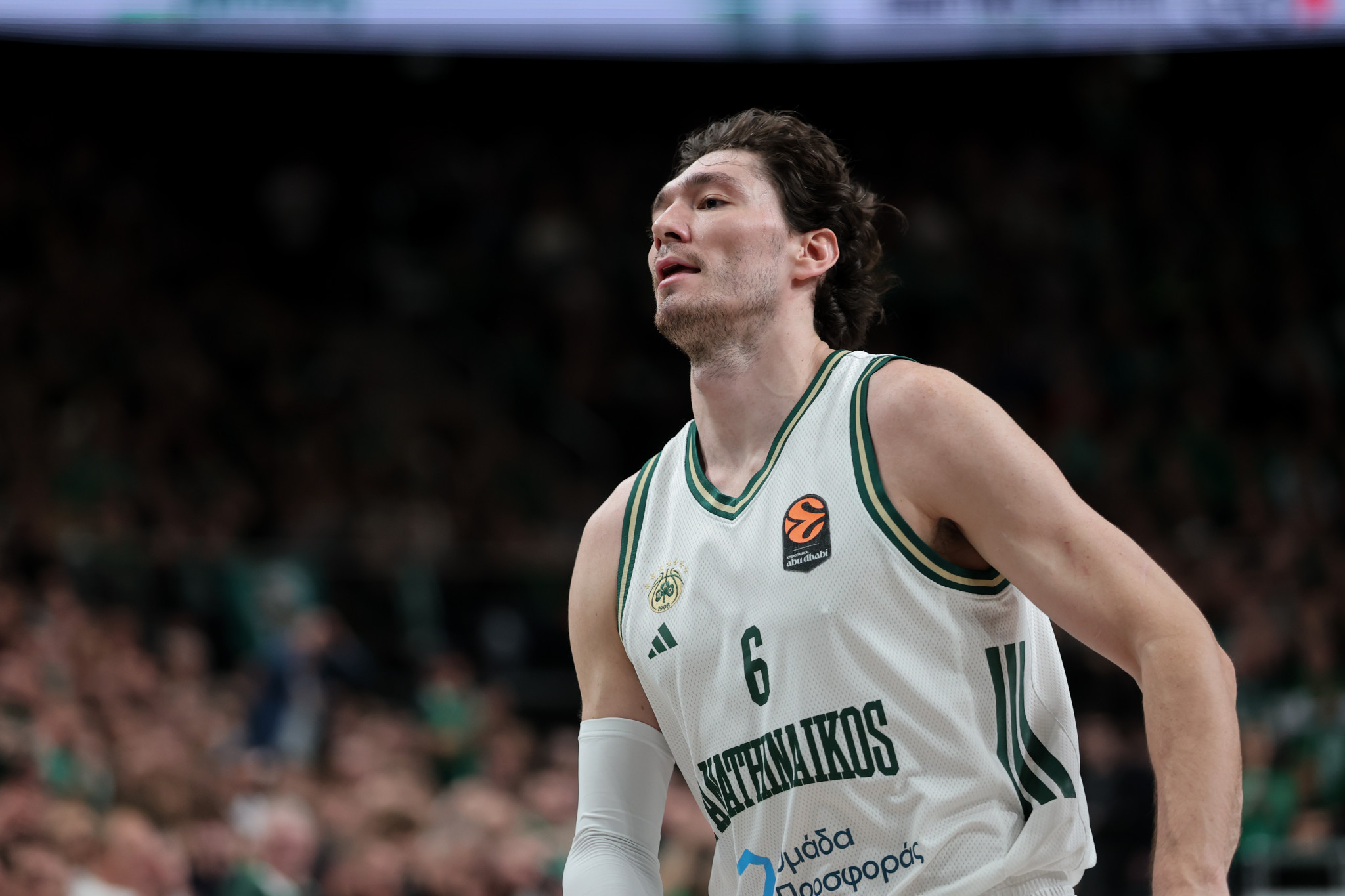 Οσμάν: «Ο Αταμάν προσπάθησε να με... ξυπνήσει στο ημίχρονο και το κατάφερε»