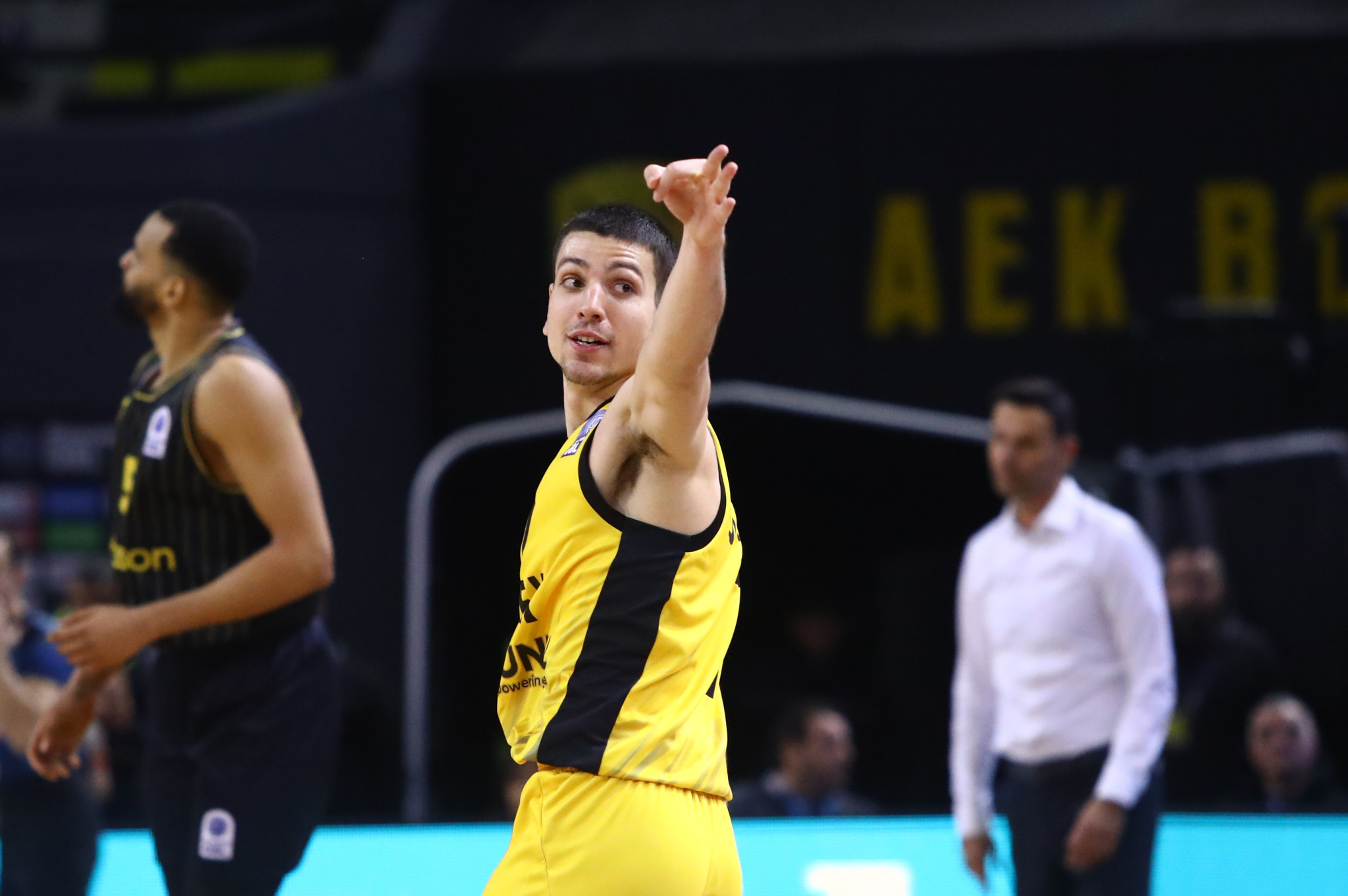 Ο Φλιώνης ανάμεσα στους κορυφαίους πασέρ της ΑΕΚ