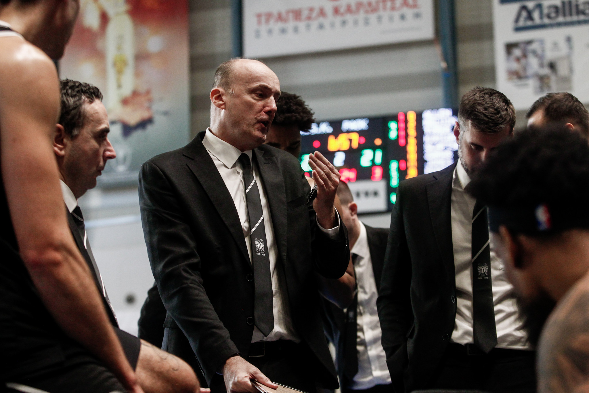 Πήρε θέση για Χουγκάζ ο Ζντοβτς: «Θα δούμε σύντομα...»