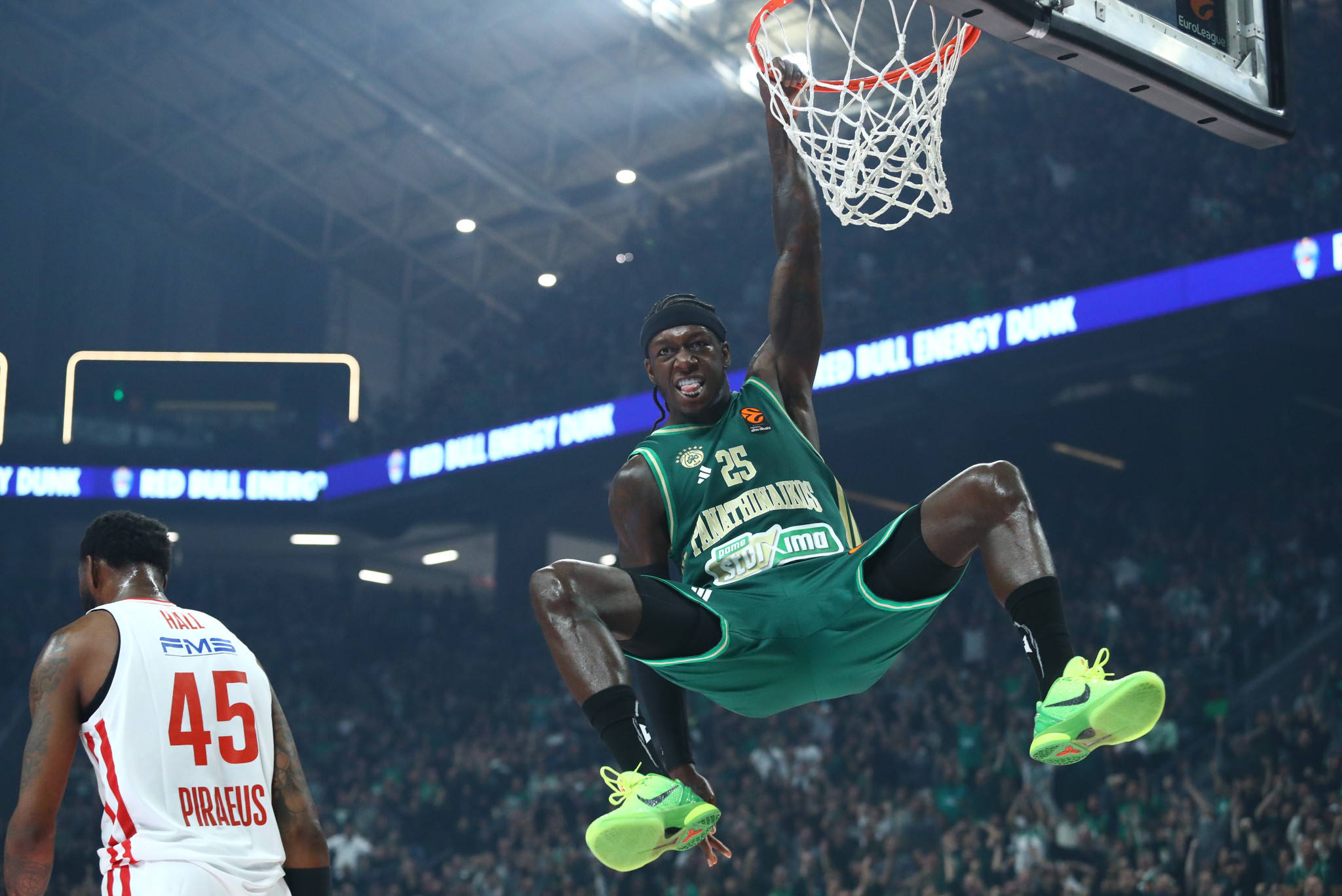 Ο Παναθηναϊκός πέτυχε 30 πόντους στο δεύτερο δεκάλεπτο κόντρα στον Ολυμπιακό