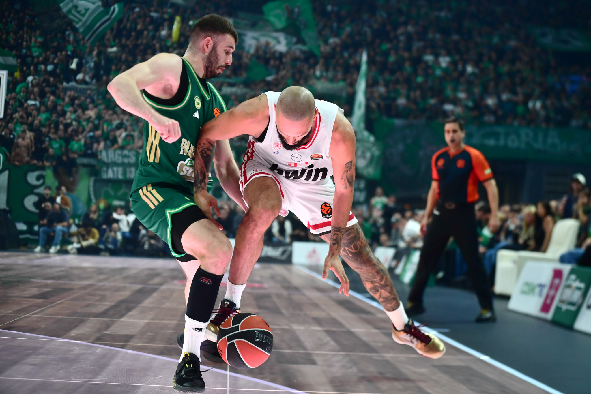 Ο Φουρνιέ είχε 0 πόντους και 0/5 σουτ στο πρώτο ημίχρονο κόντρα στον Παναθηναϊκό