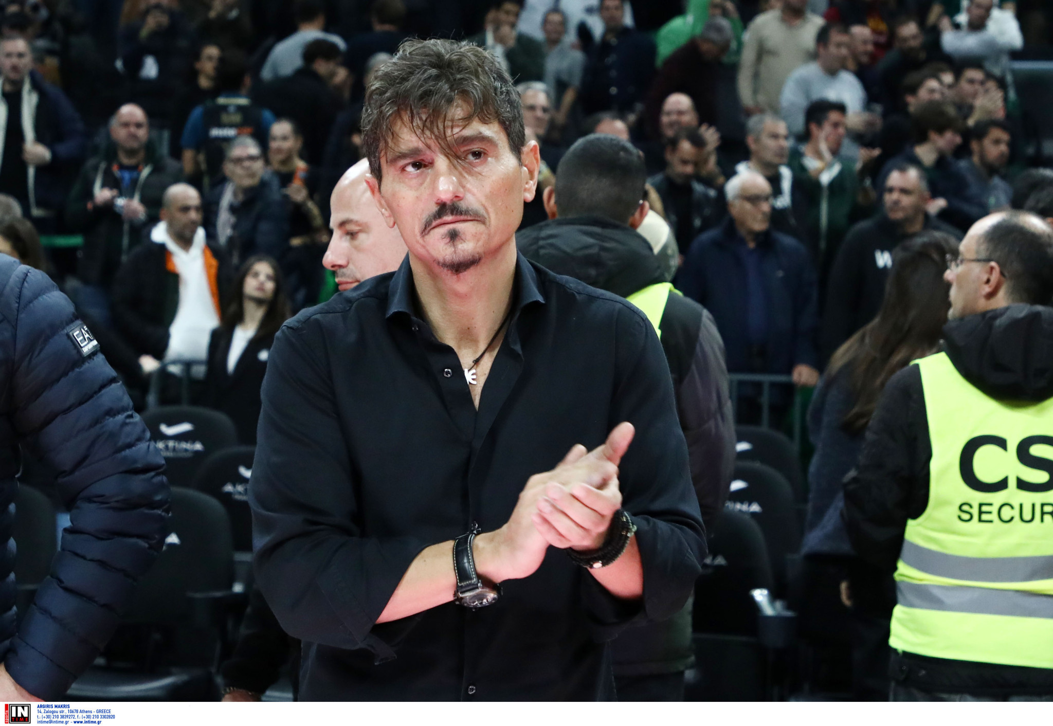 Ο Γιαννακόπουλος στην προπόνηση του Παναθηναϊκού μετά την ήττα στο ντέρμπι