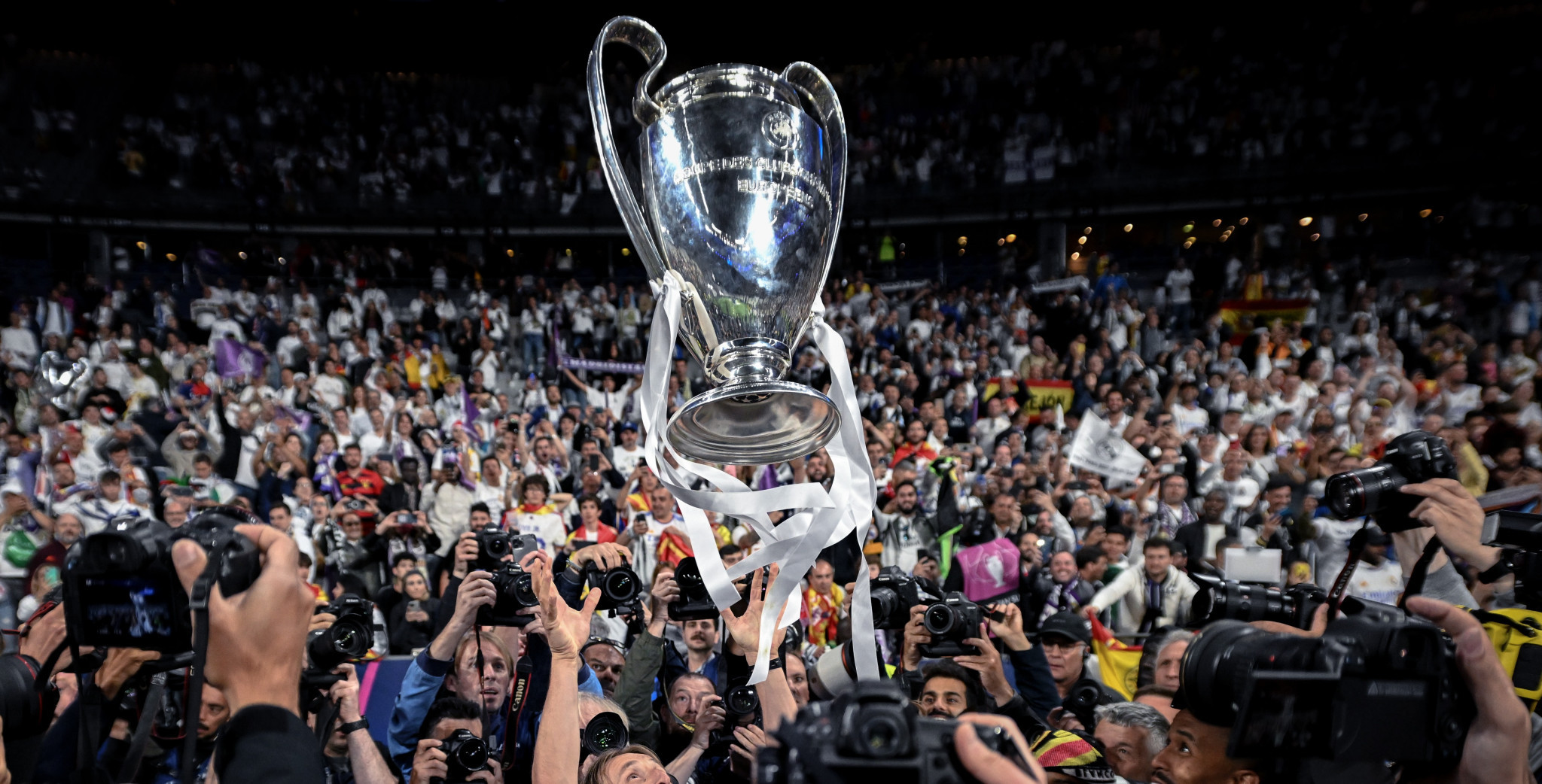 Οι αθλητικές προφητείες της τεχνητής νοημοσύνης: Ποιοι θα σηκώσουν κούπες το 2026