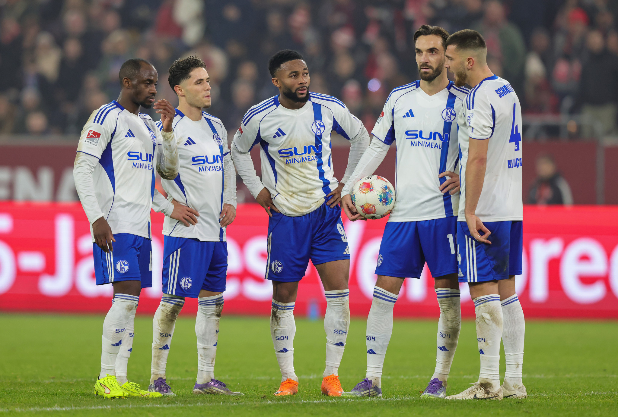 Απίστευτο κι όμως αληθινό: Η πρώτη Σάλκε έχει σκοράρει λιγότερα γκολ από την τελευταία Ντιναμό Δρέσδης