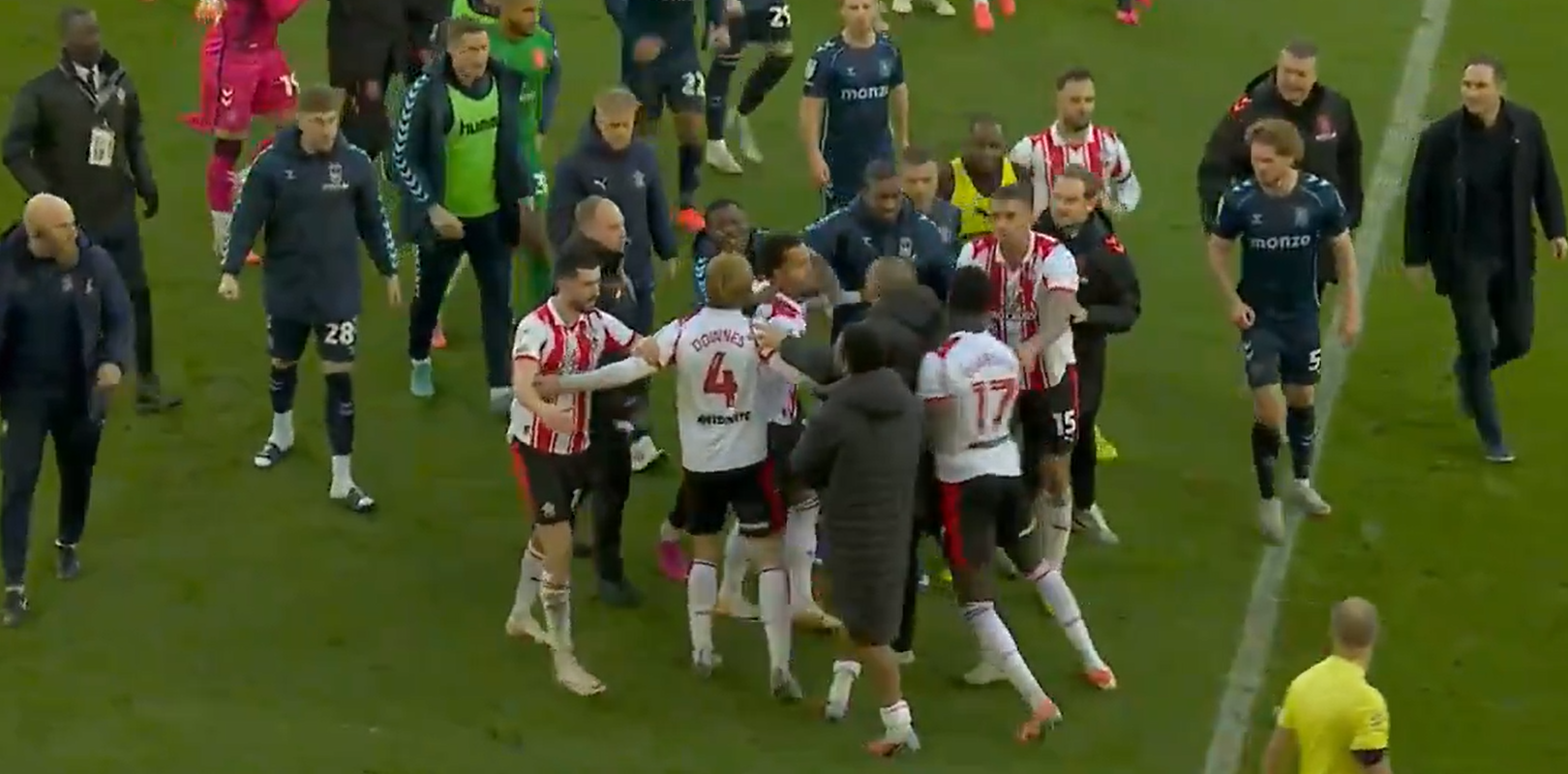 Παίκτες της Σαουθάμπτον πήγαν να ορμήσουν στον Λάμπαρντ (video)