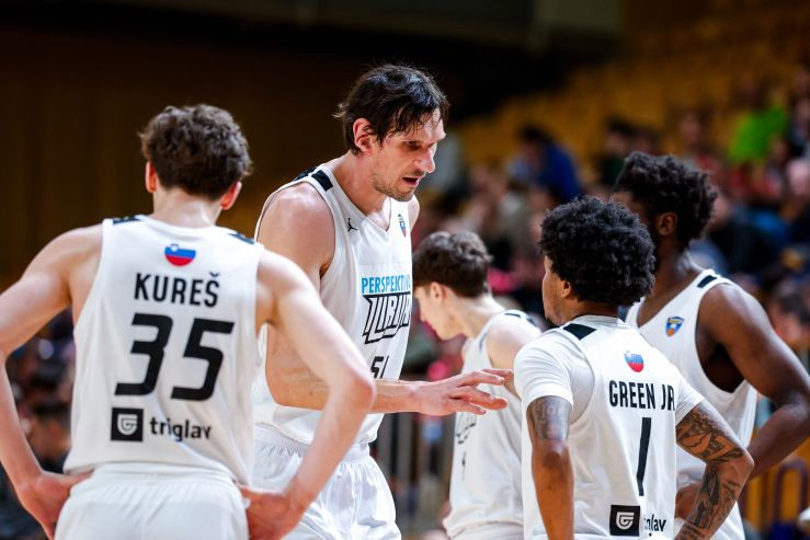 Μαριάνοβιτς από τα παλιά: Έκανε double-double στην Αδριατική Λίγκα σκοράροντας και τρίποντο! (video)