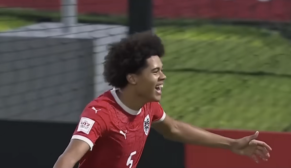 Συνεχίζει να χτίζει για το μέλλον η Λίβερπουλ - Κάνει δικό της τον Ιφεάνι Ντούκβε