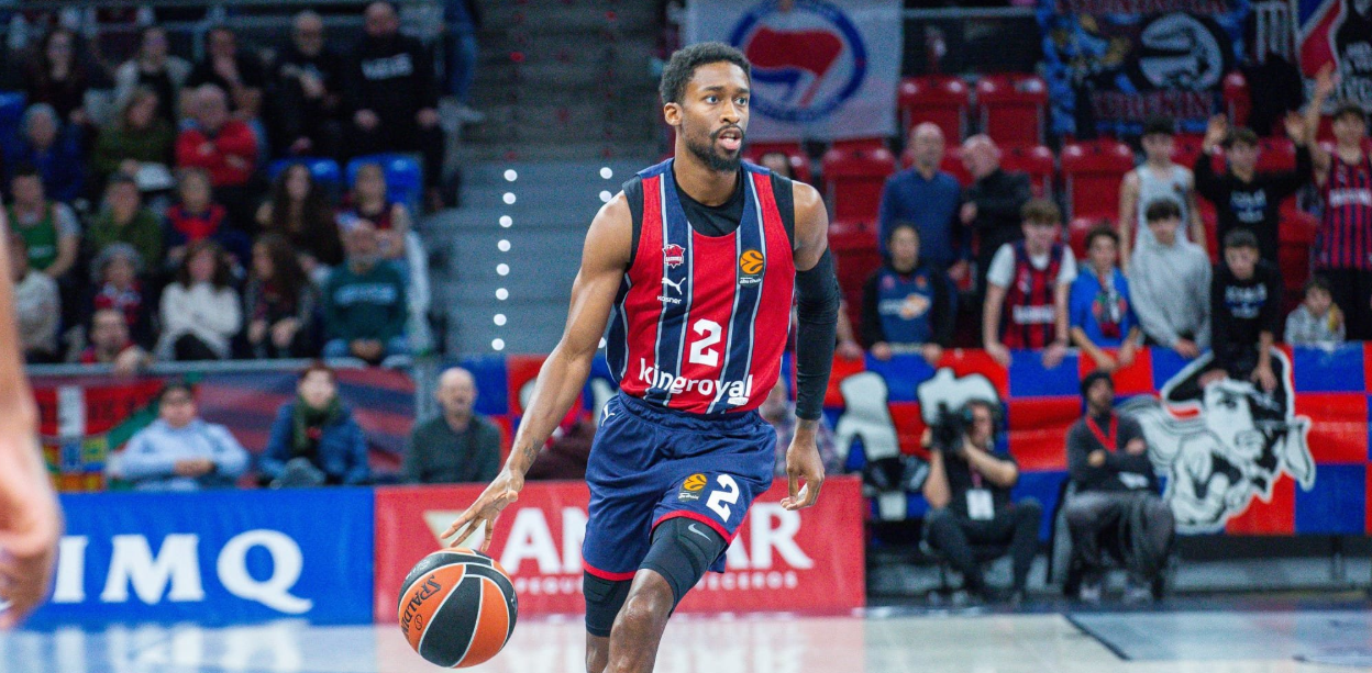 Η Μπασκόνια «δένει» τον Σίμονς και... ξεφορτώνεται τον Νόουελ